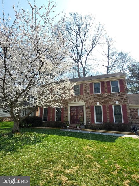 9833 NATICK ROAD BURKE VA 22015