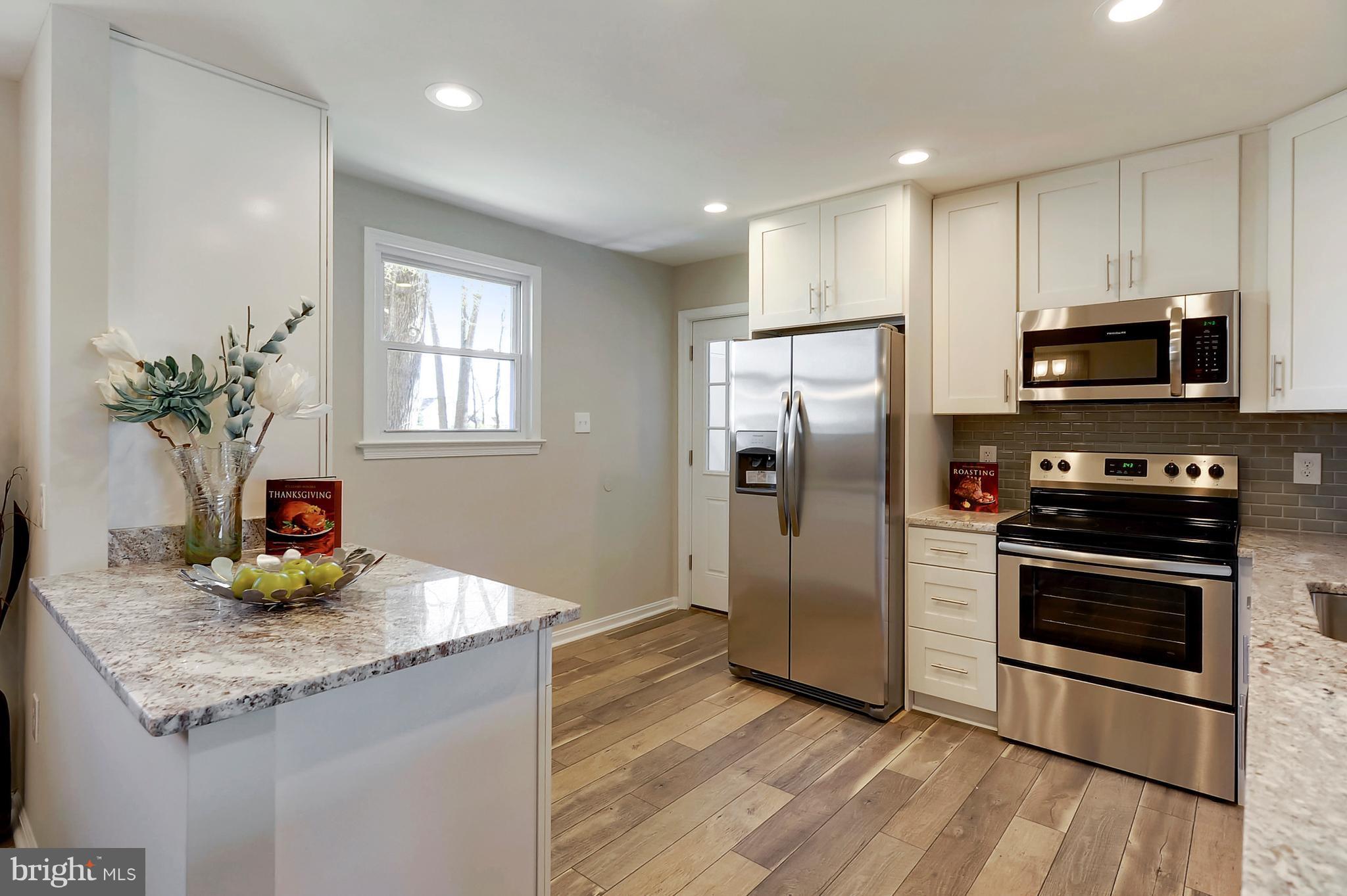 BELLEVUE ESTATES - Residential