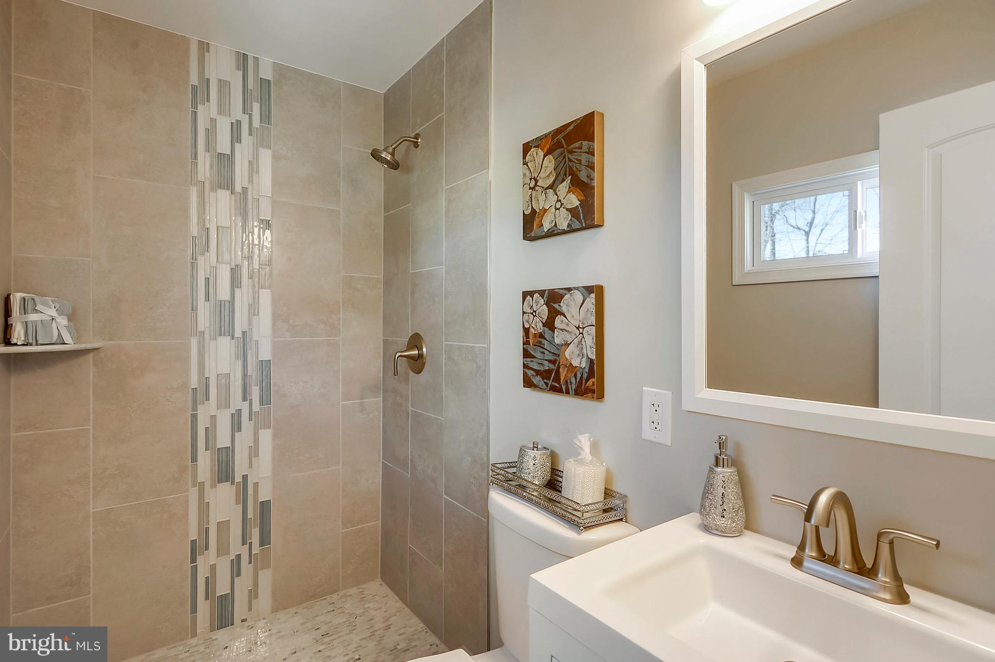 BELLEVUE ESTATES - Residential