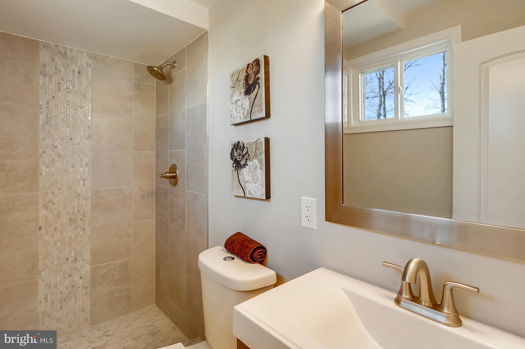 BELLEVUE ESTATES - Residential