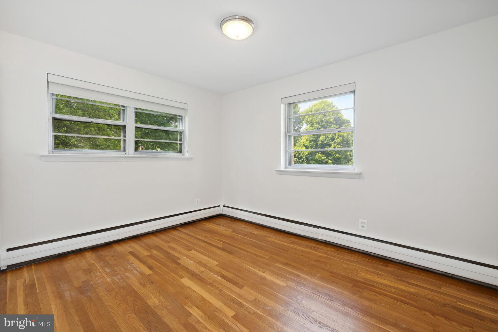 FERNWOOD - Residential Lease