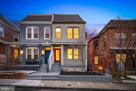 758 GRESHAM PLACE NW WASHINGTON DC 20001