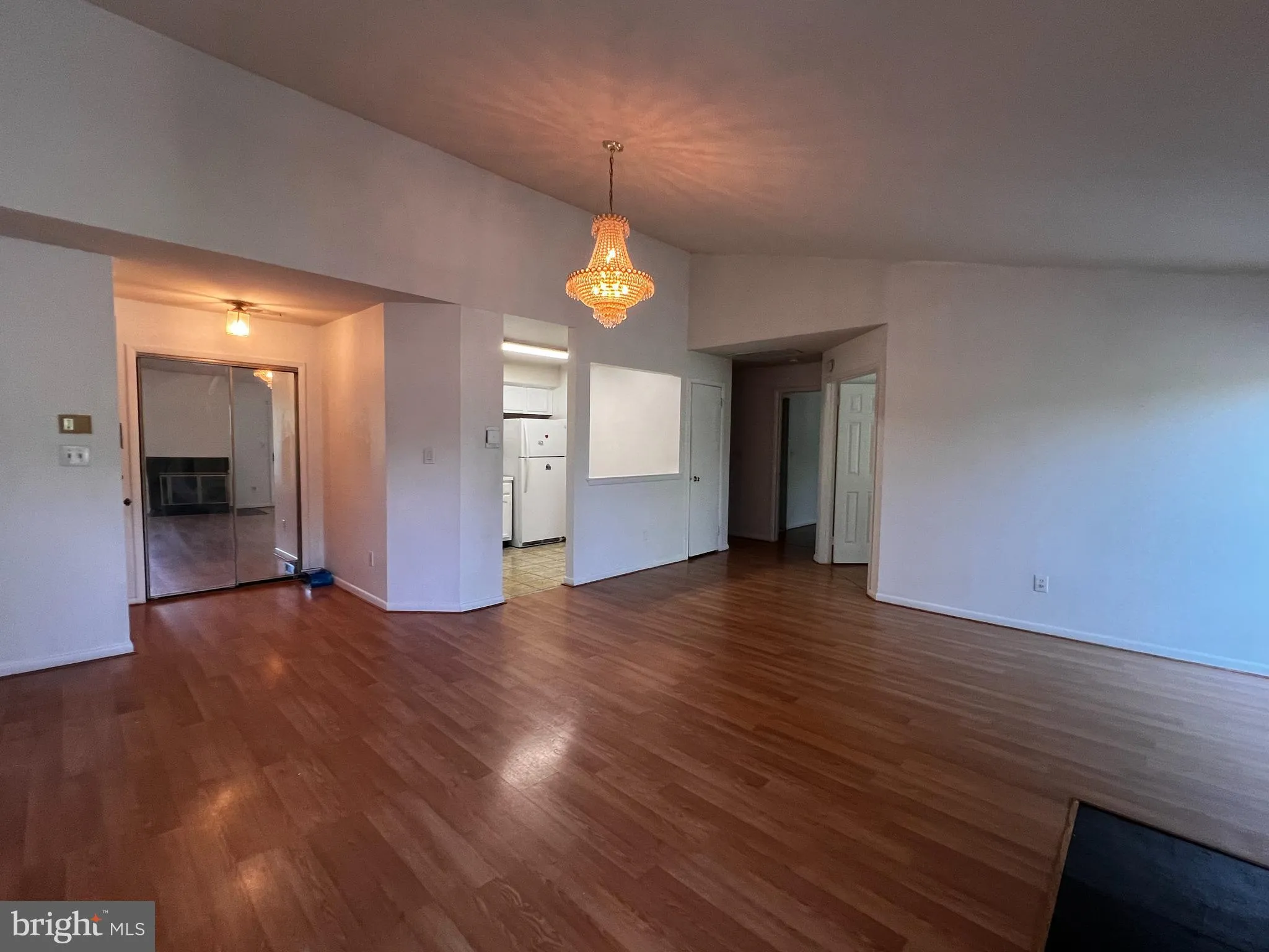 Princeton, New Jersey 08540, United States, 2 Bedrooms Bedrooms, ,1 BathroomBathrooms,Residential,Pending,157495