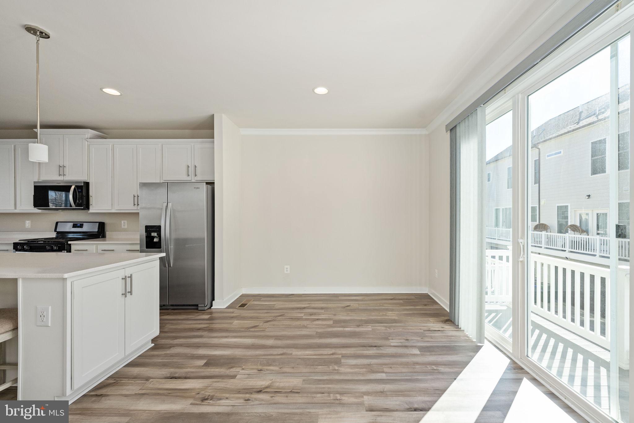 HIGHLANDER PARK - Residential