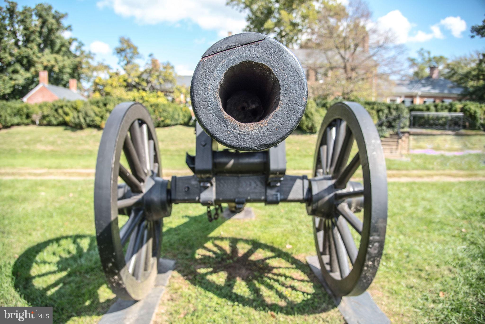 HIGHLANDER PARK - Residential