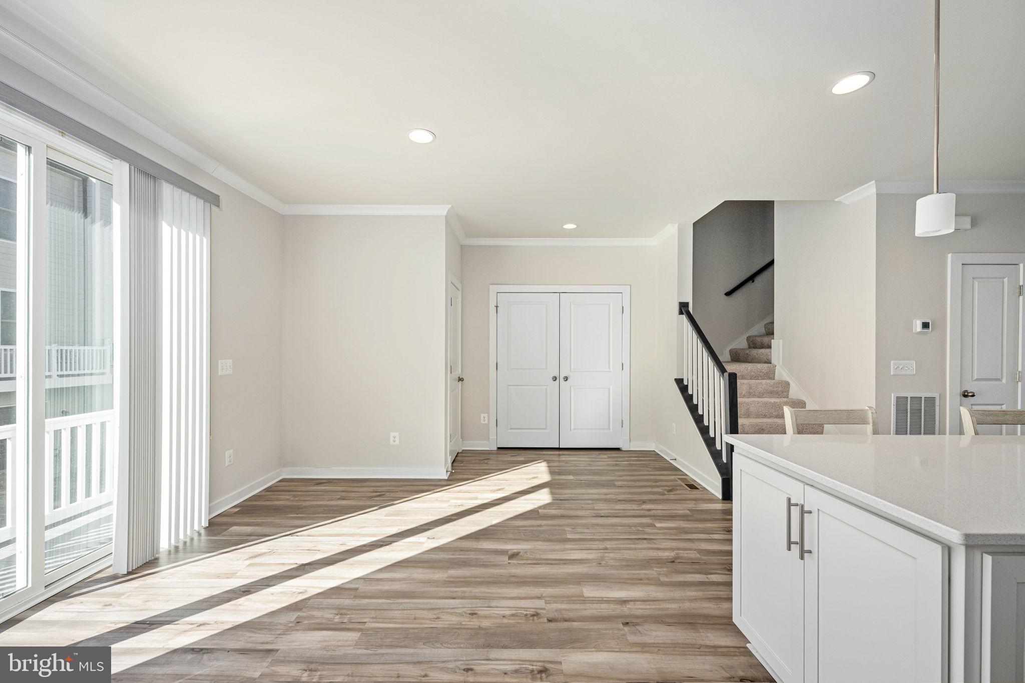 HIGHLANDER PARK - Residential