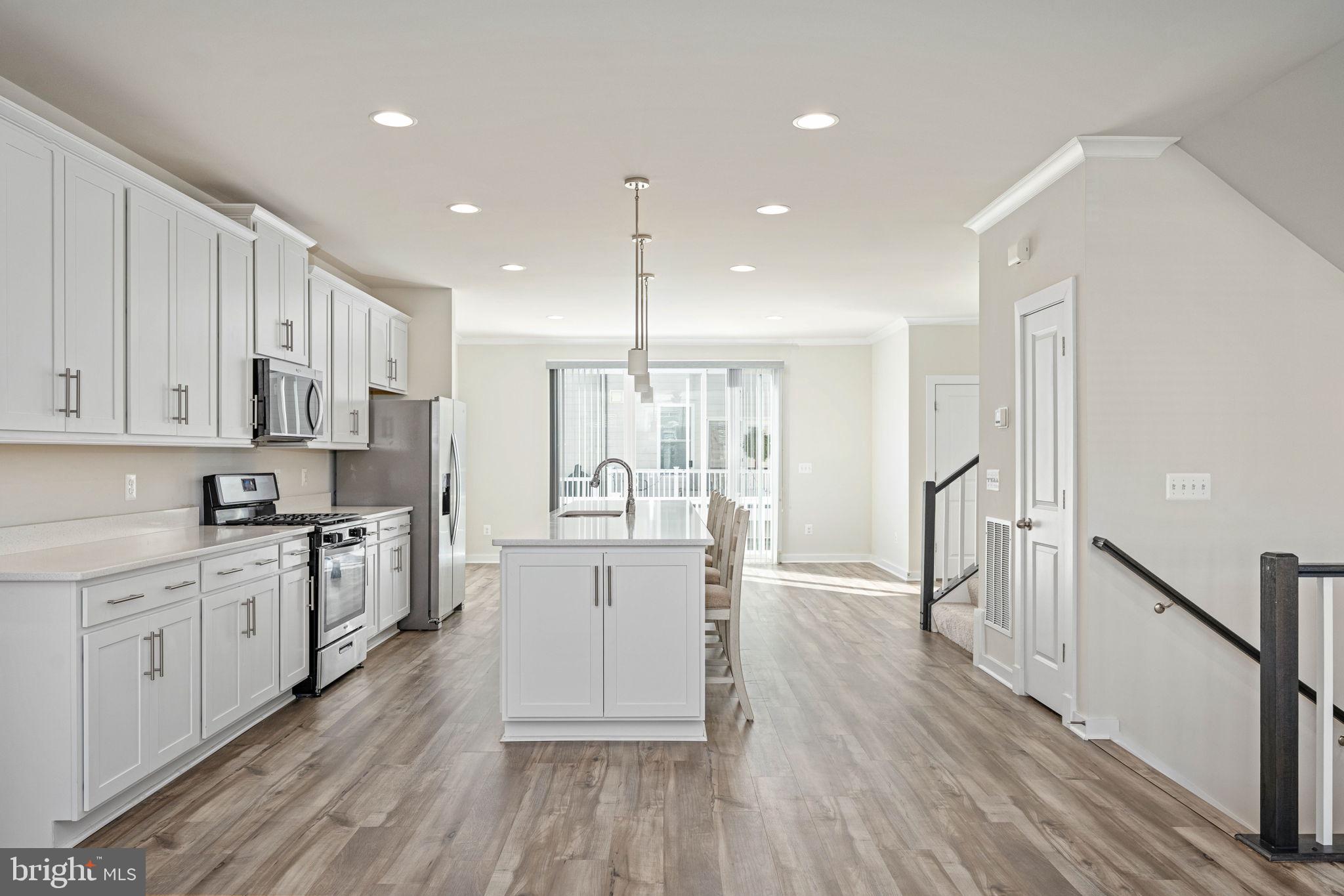 HIGHLANDER PARK - Residential