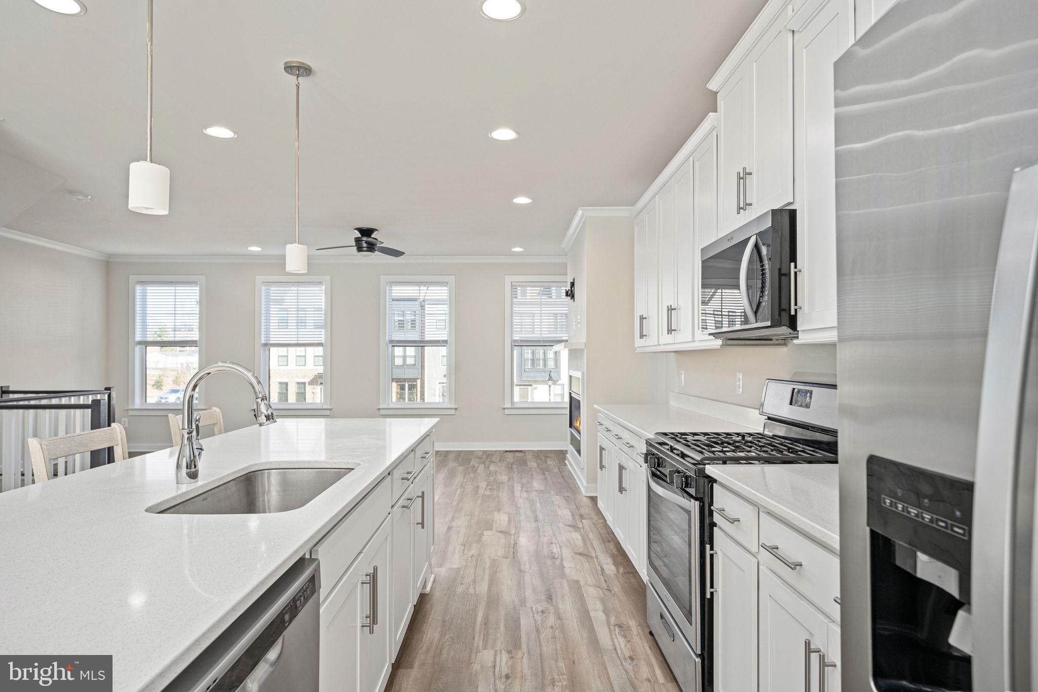 HIGHLANDER PARK - Residential