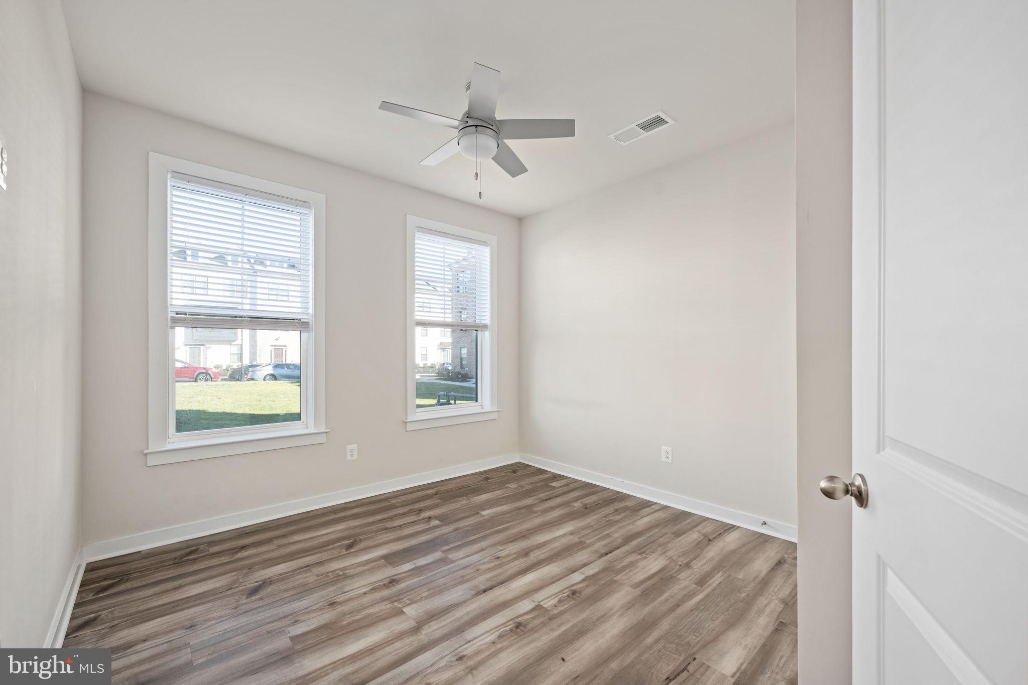 HIGHLANDER PARK - Residential