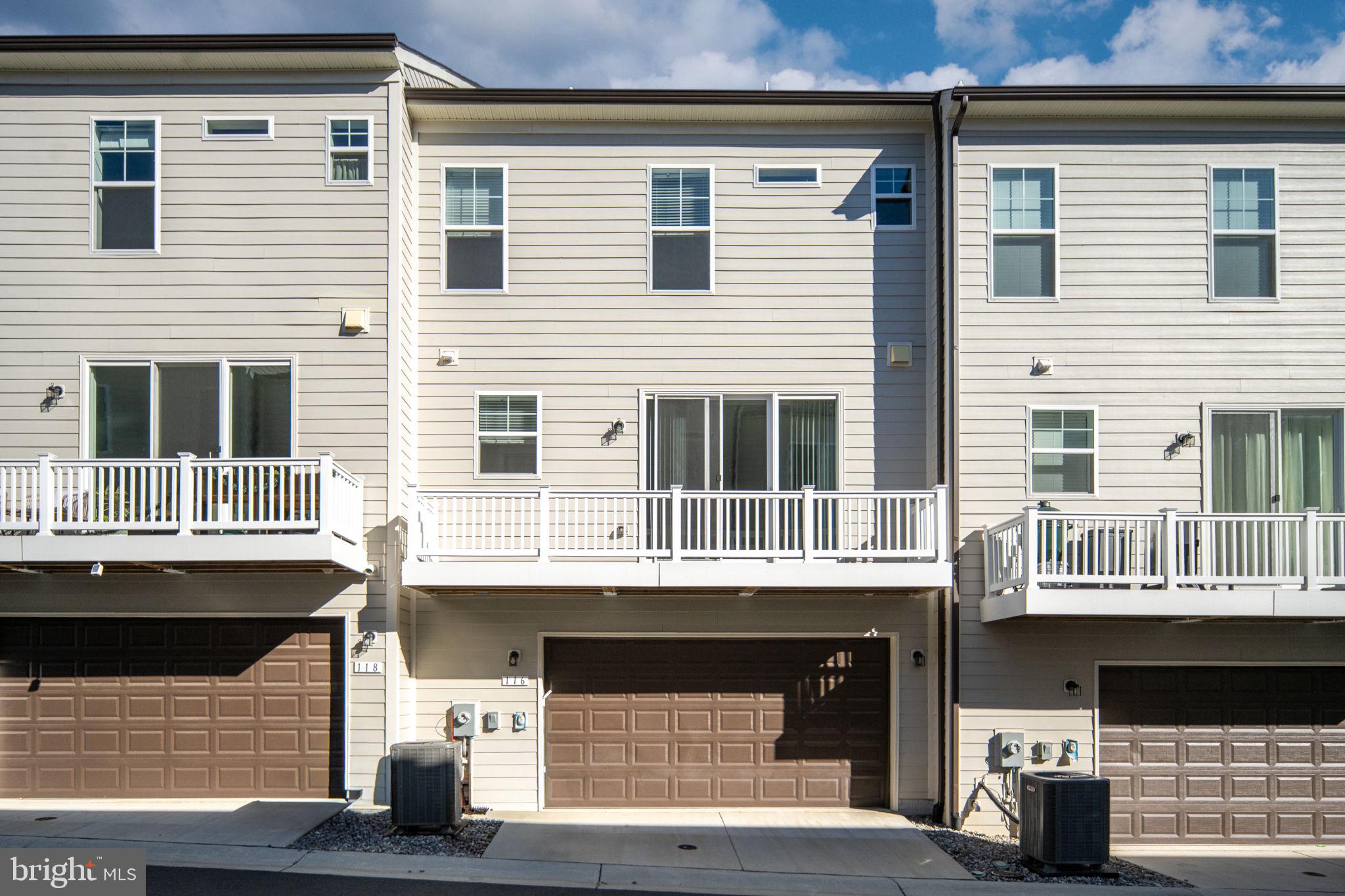 HIGHLANDER PARK - Residential