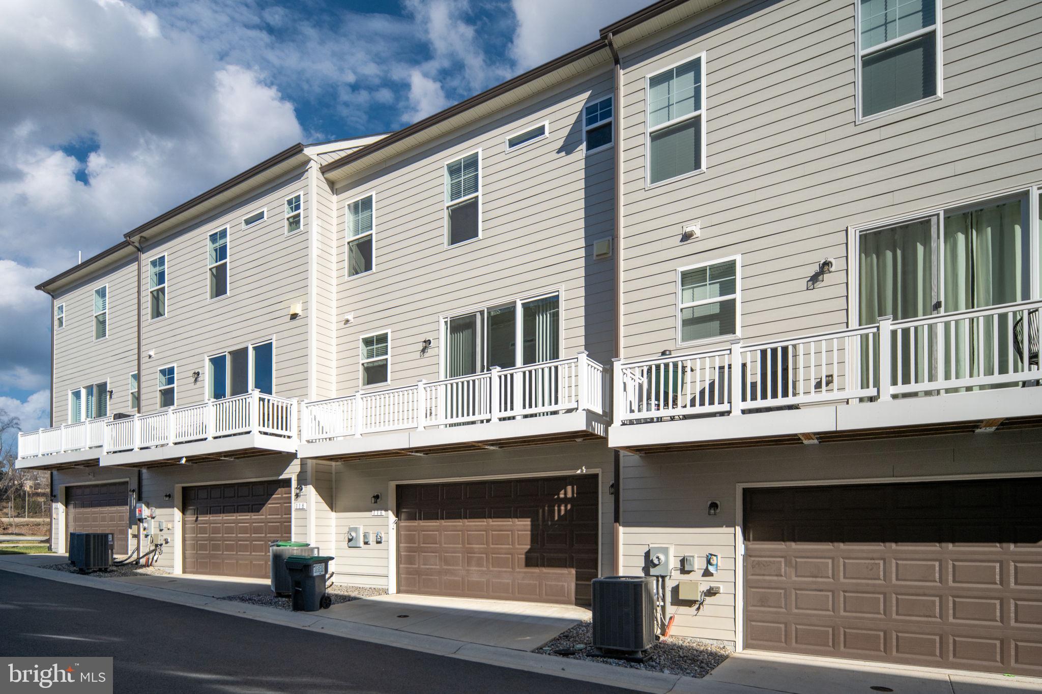 HIGHLANDER PARK - Residential