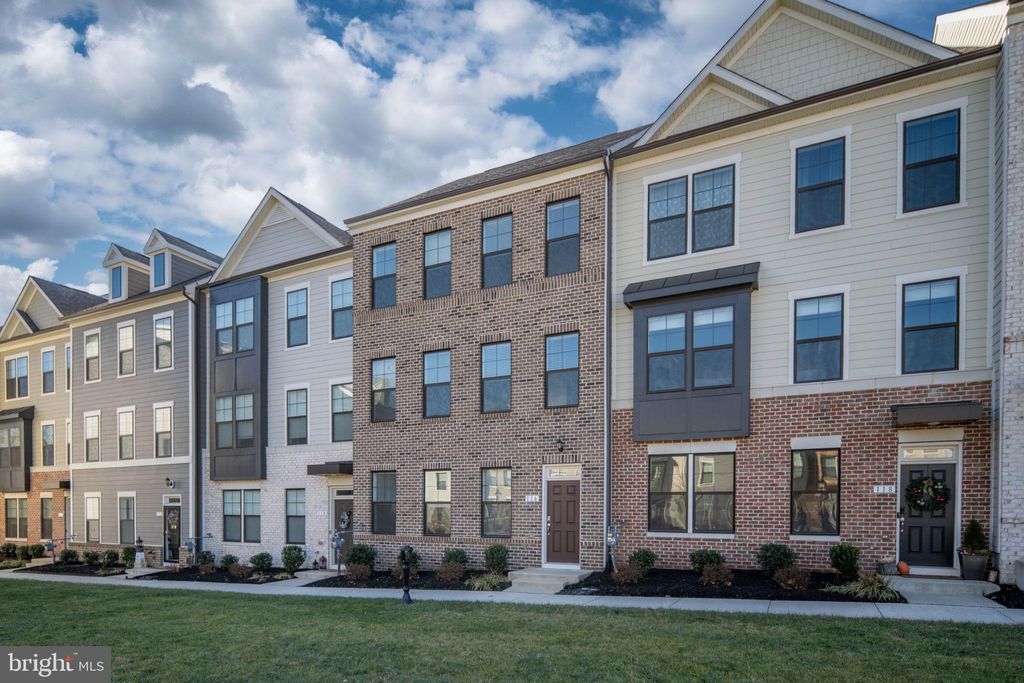 Photo of 116 Beatson Street, FREDERICKSBURG, VA 22401 (MLS # VAFB2009502)