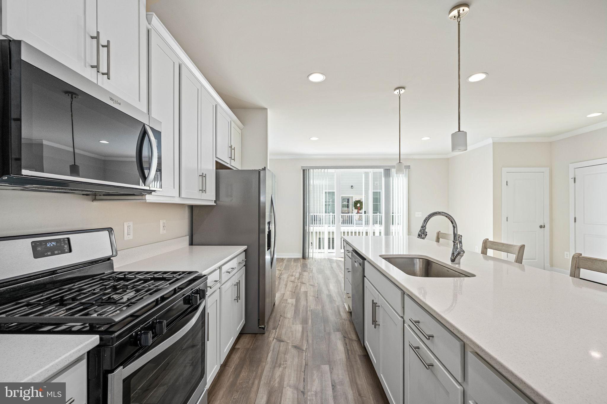 HIGHLANDER PARK - Residential