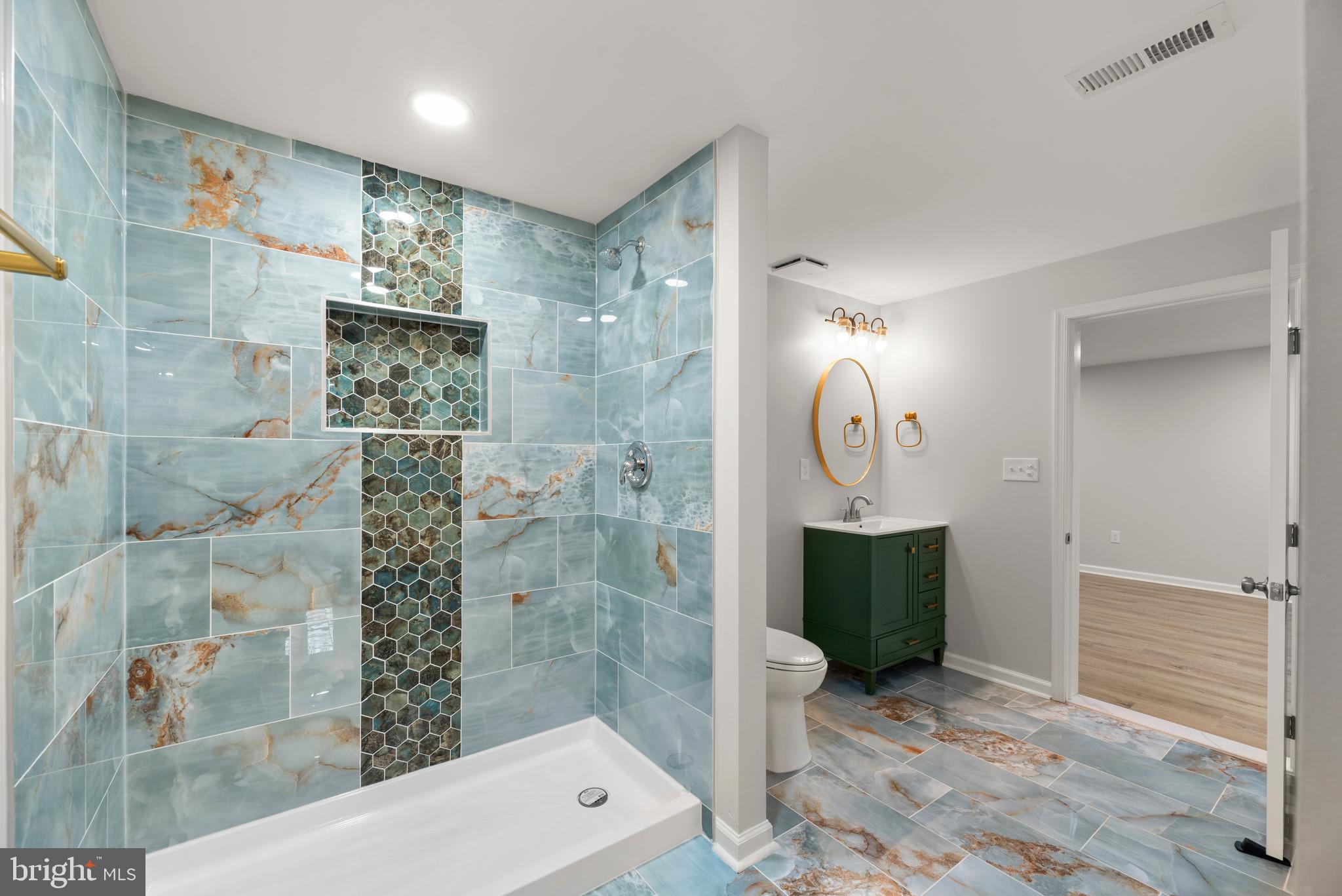 CATONSVILLE GARDENS - Residential