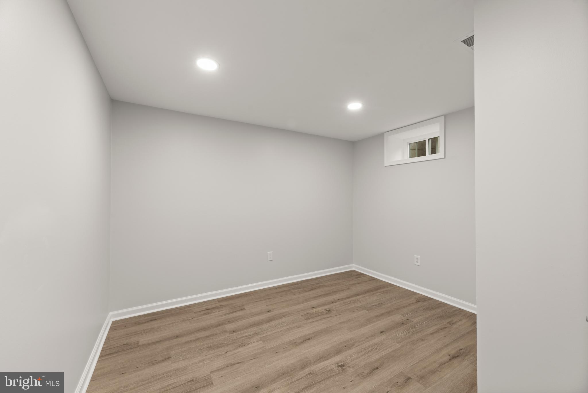 CATONSVILLE GARDENS - Residential