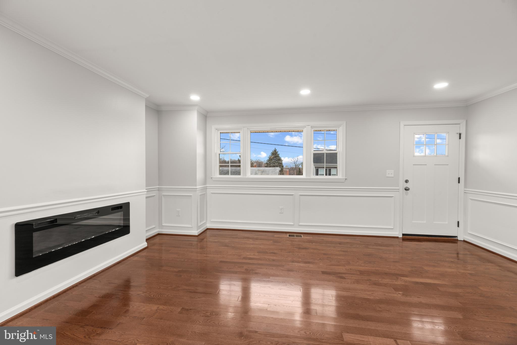 CATONSVILLE GARDENS - Residential