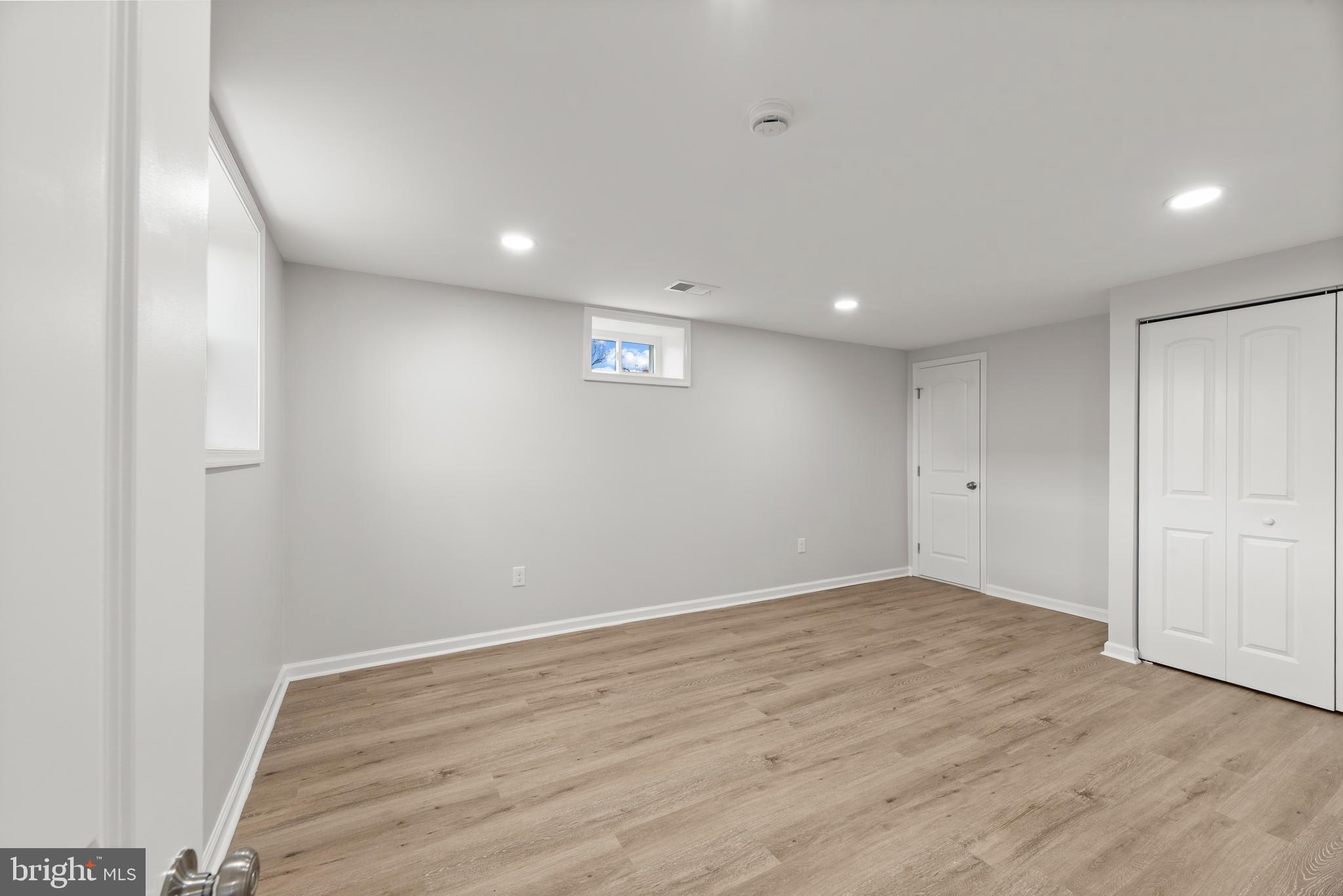 CATONSVILLE GARDENS - Residential