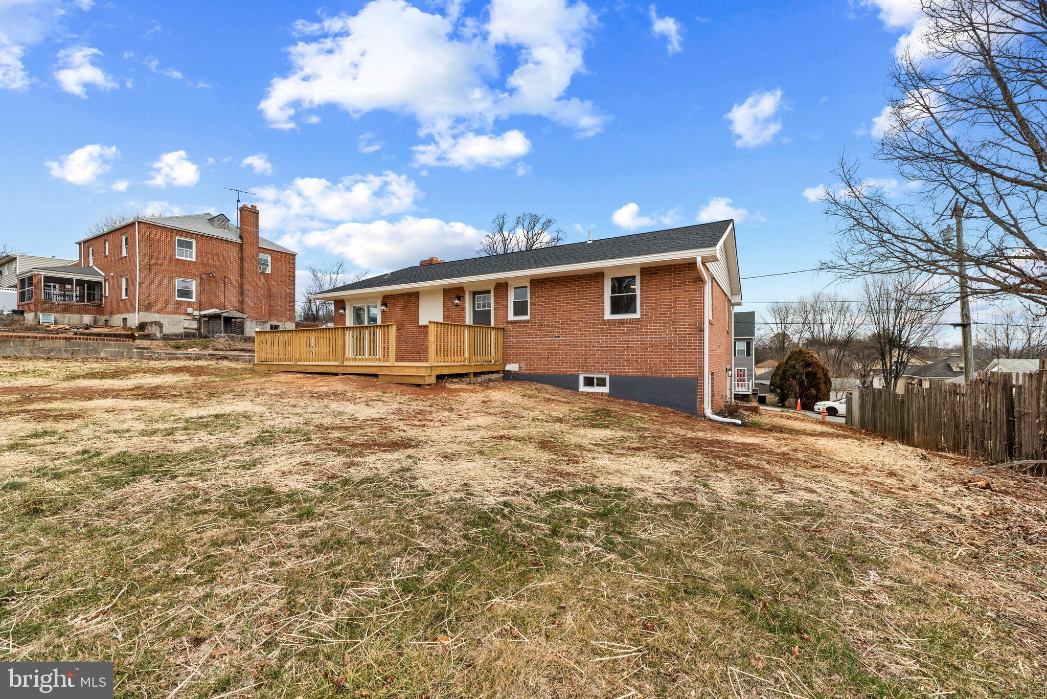 CATONSVILLE GARDENS - Residential