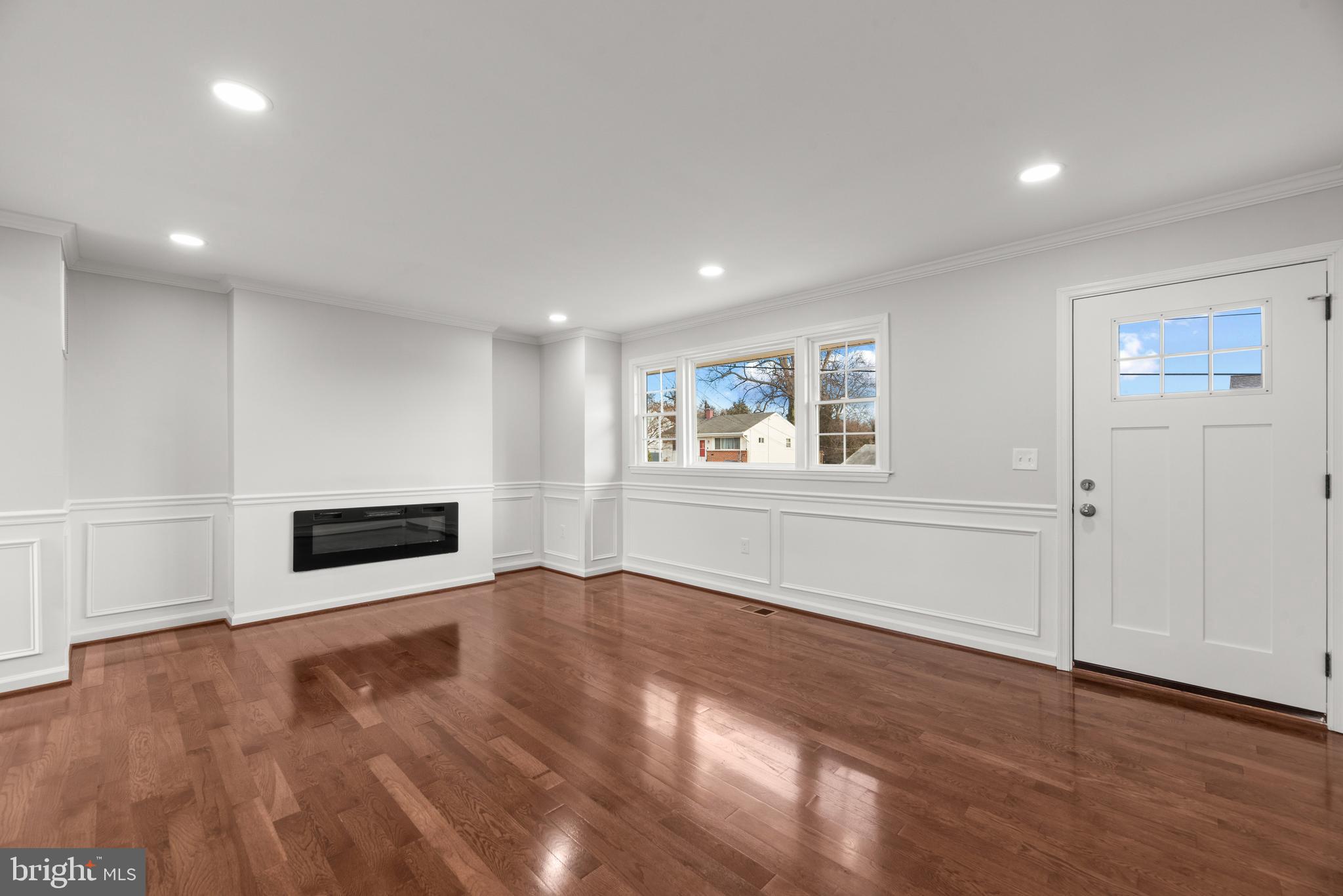 CATONSVILLE GARDENS - Residential