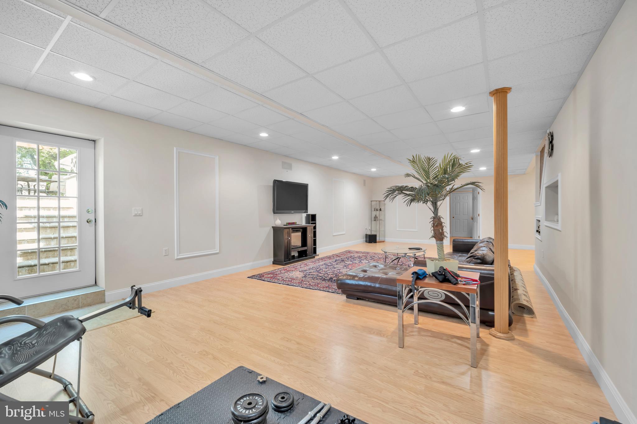 UPPER SOUTHAMPTON - Residential