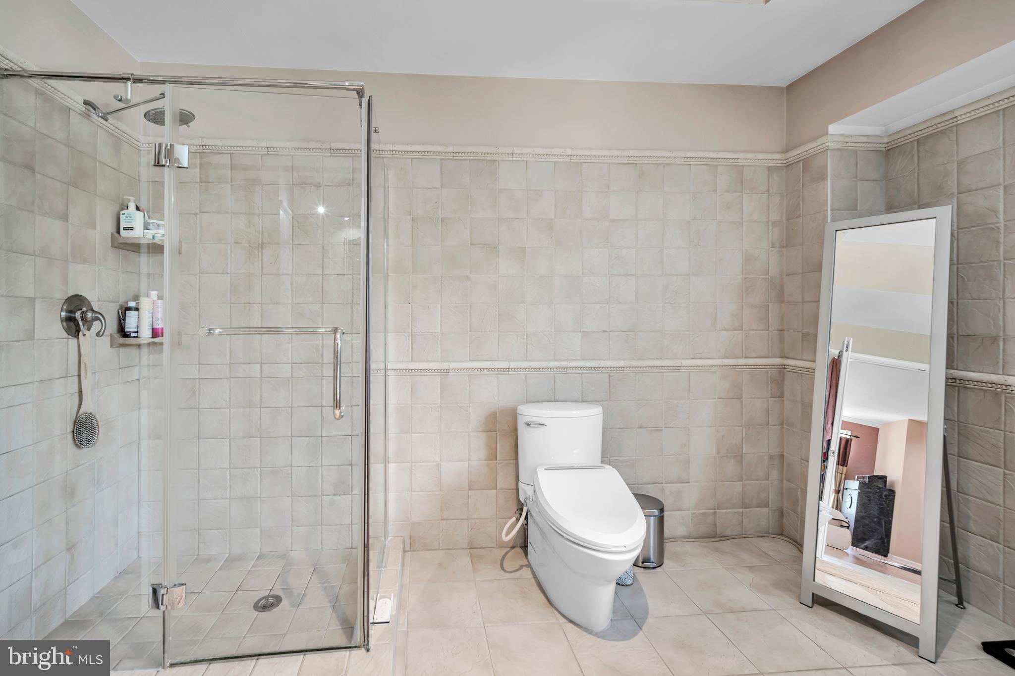 UPPER SOUTHAMPTON - Residential