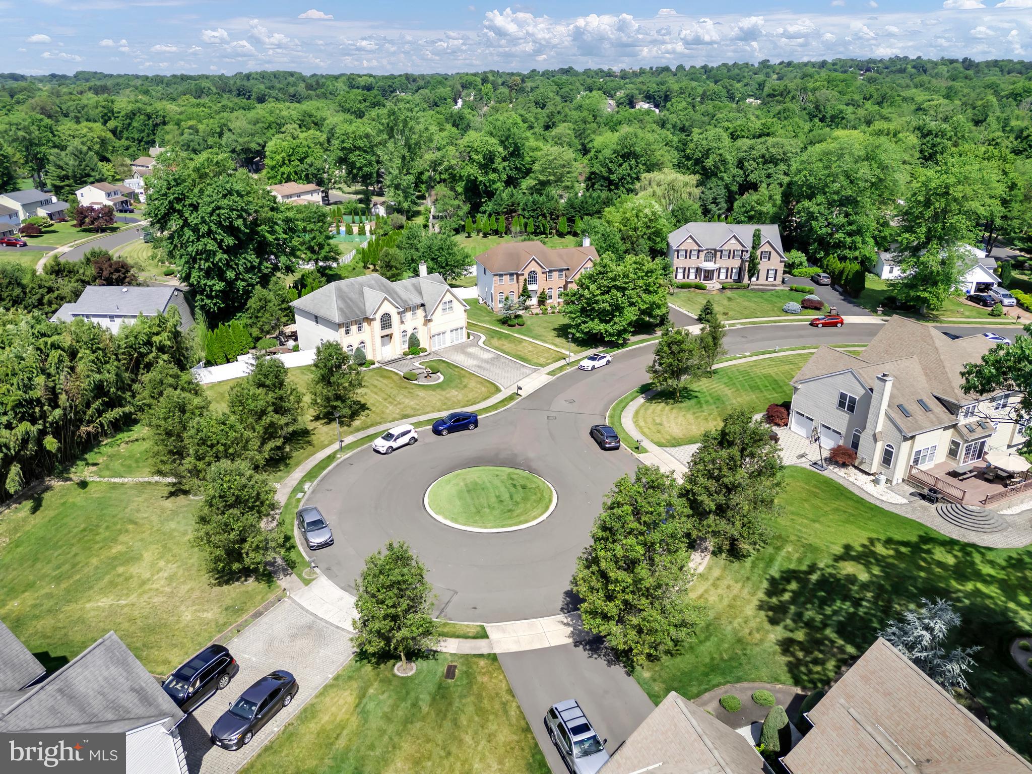 UPPER SOUTHAMPTON - Residential