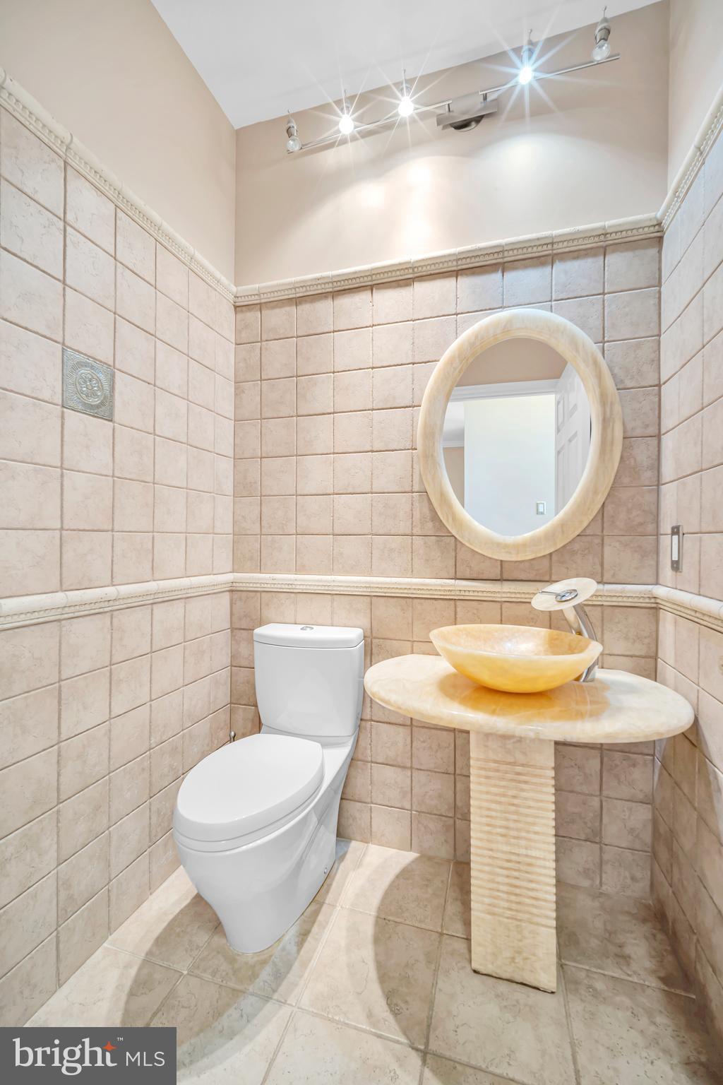 UPPER SOUTHAMPTON - Residential