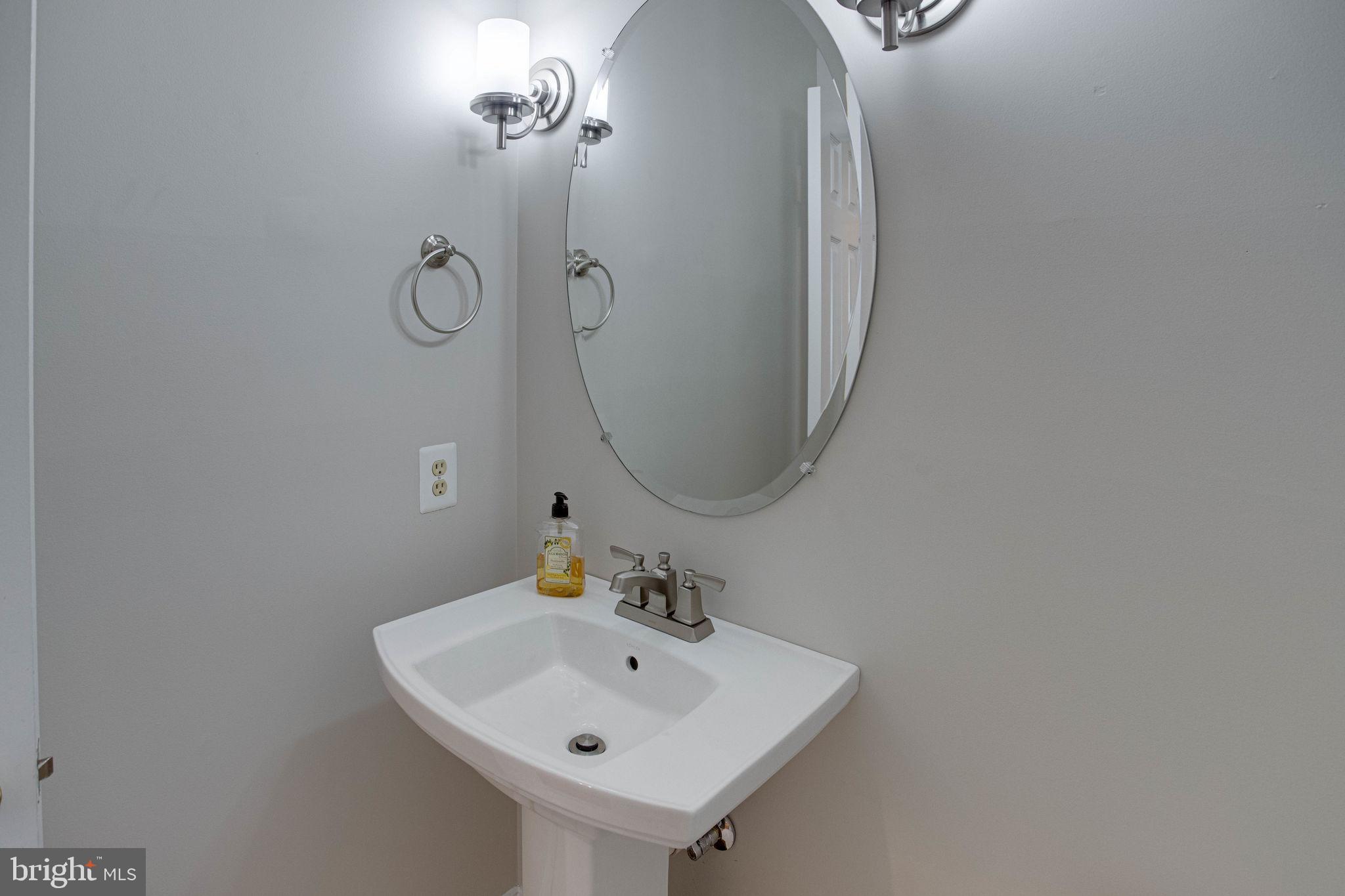 WYANT PROPERTY - Residential