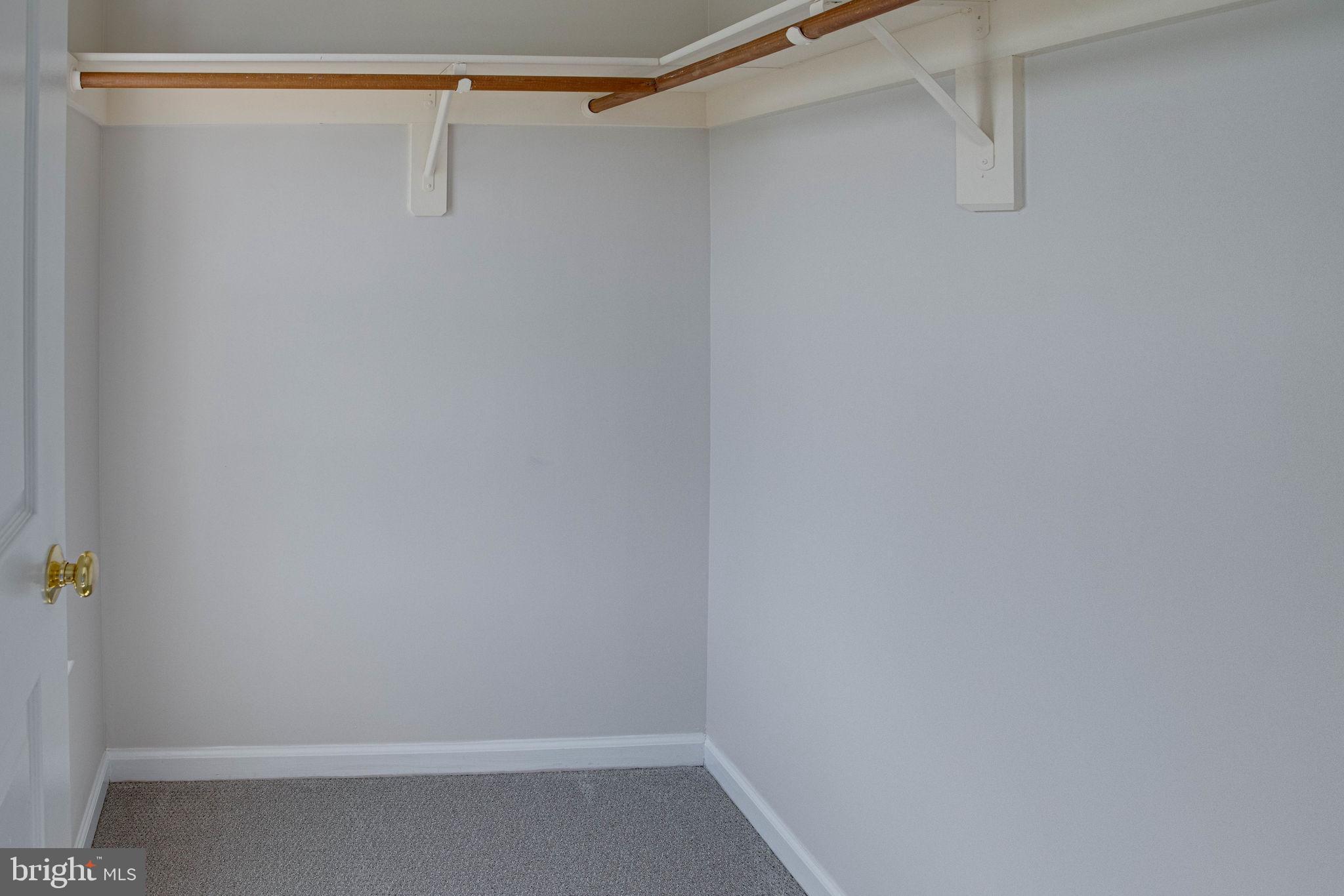 WYANT PROPERTY - Residential