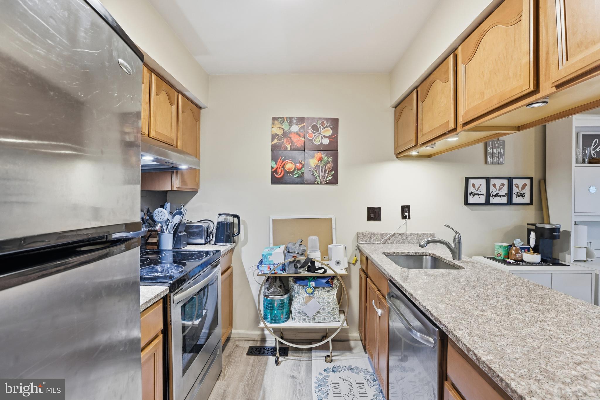 LONGMEAD - Residential