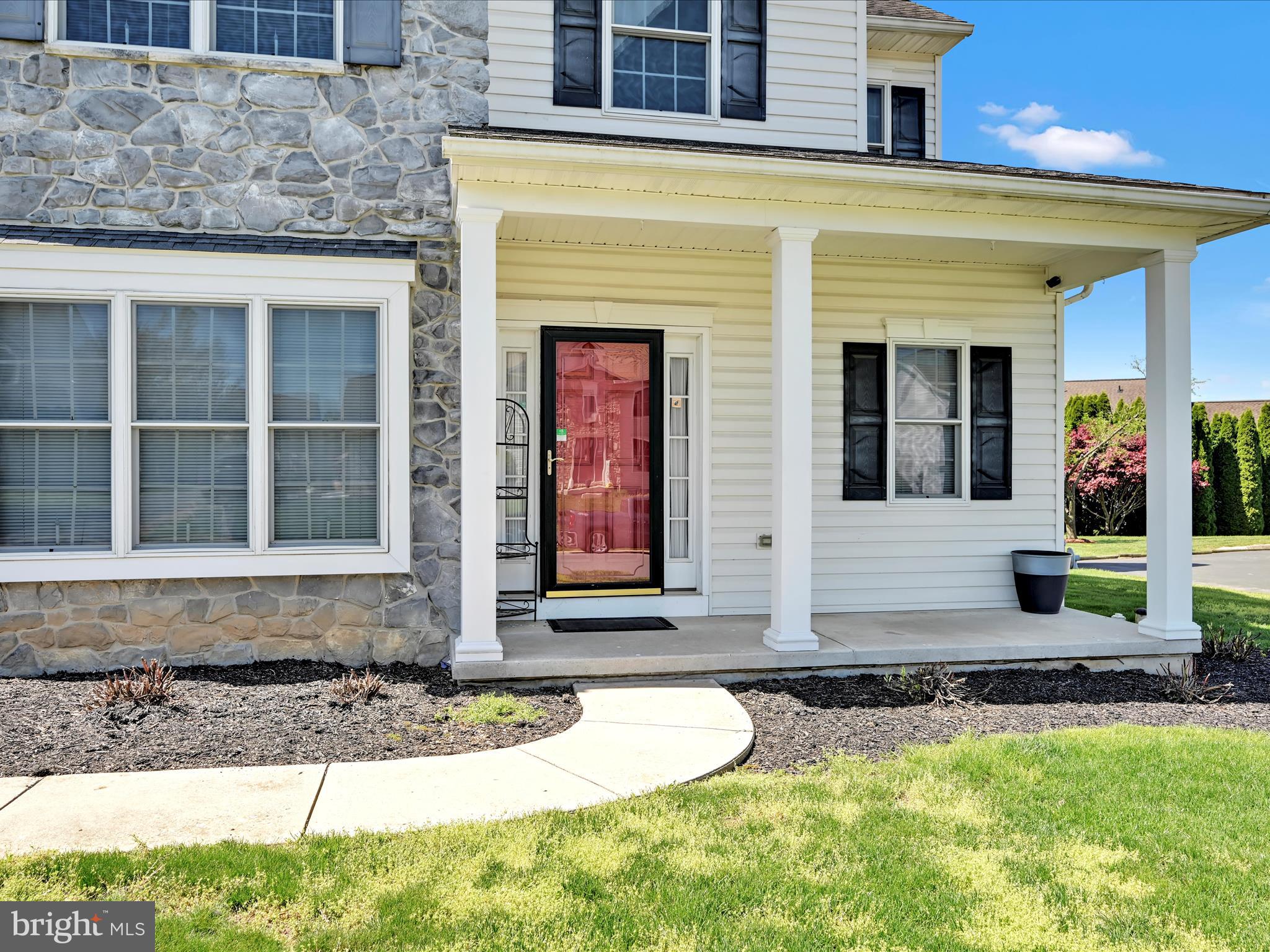 1524 WHEATFIELD LANE