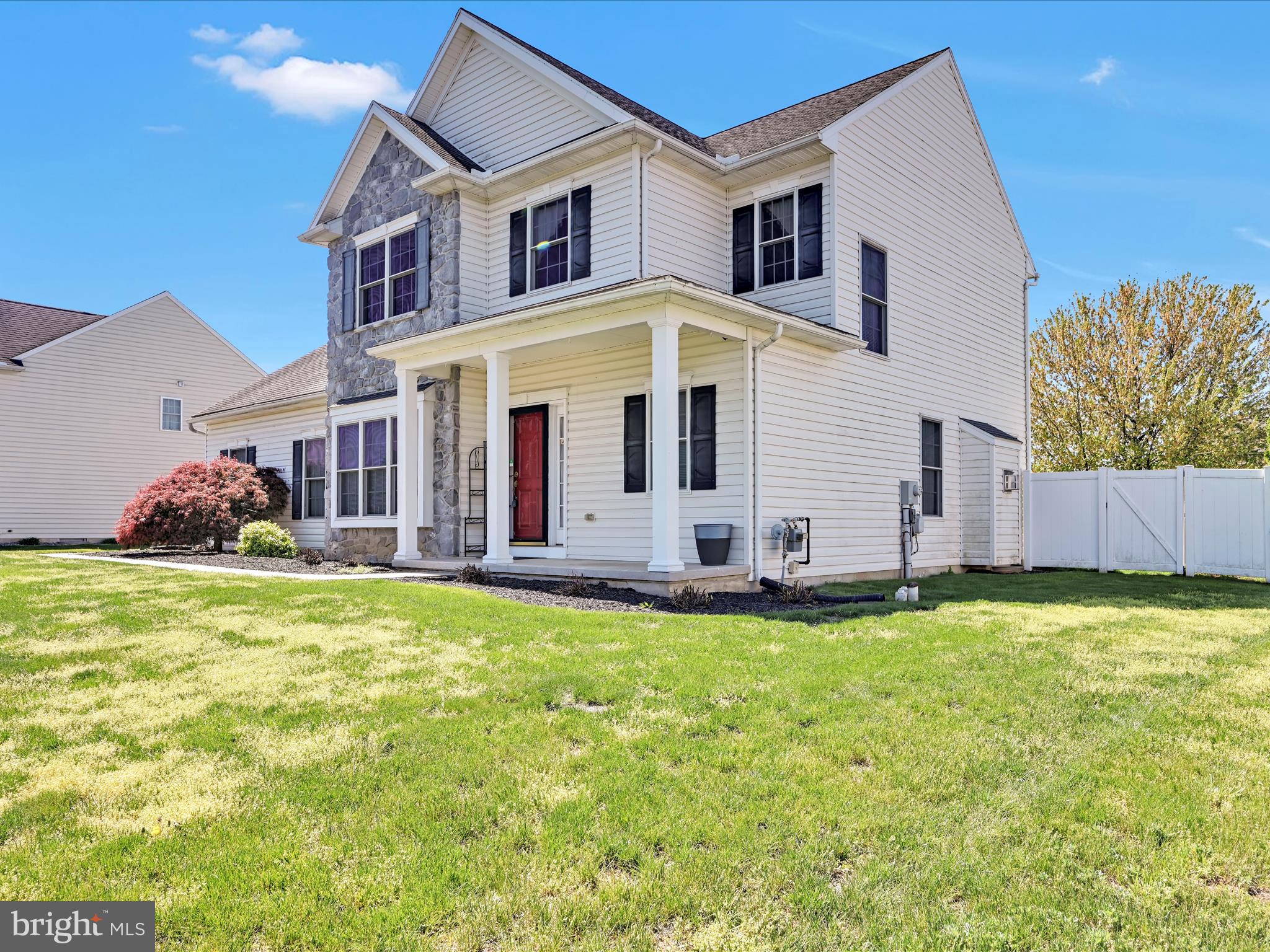 1524 WHEATFIELD LANE
