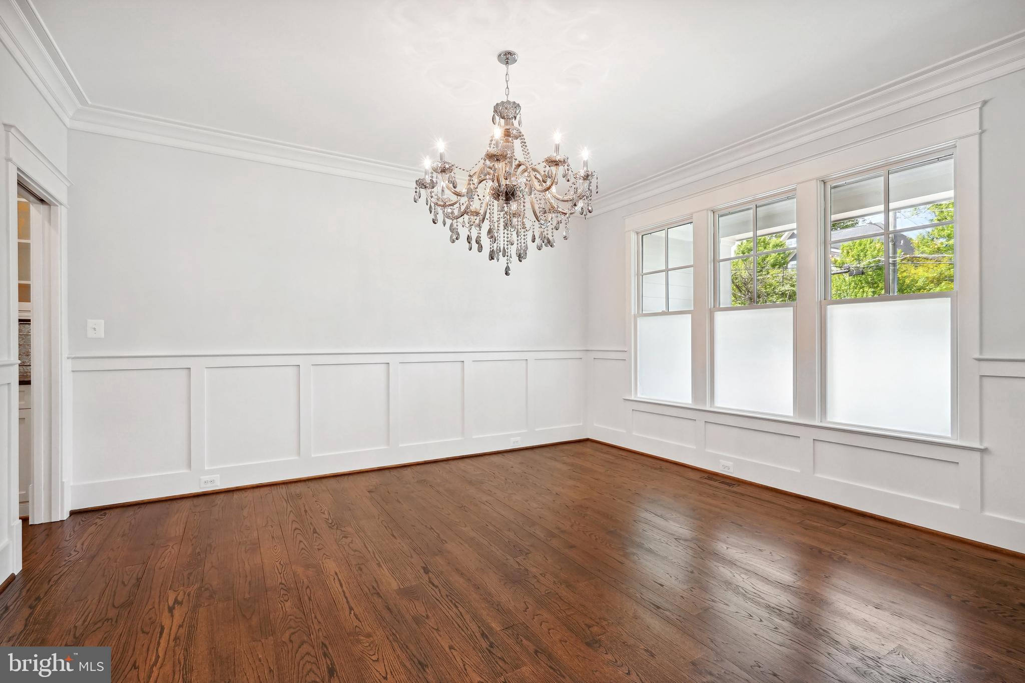 HILLSIDE MANOR - Residential Lease