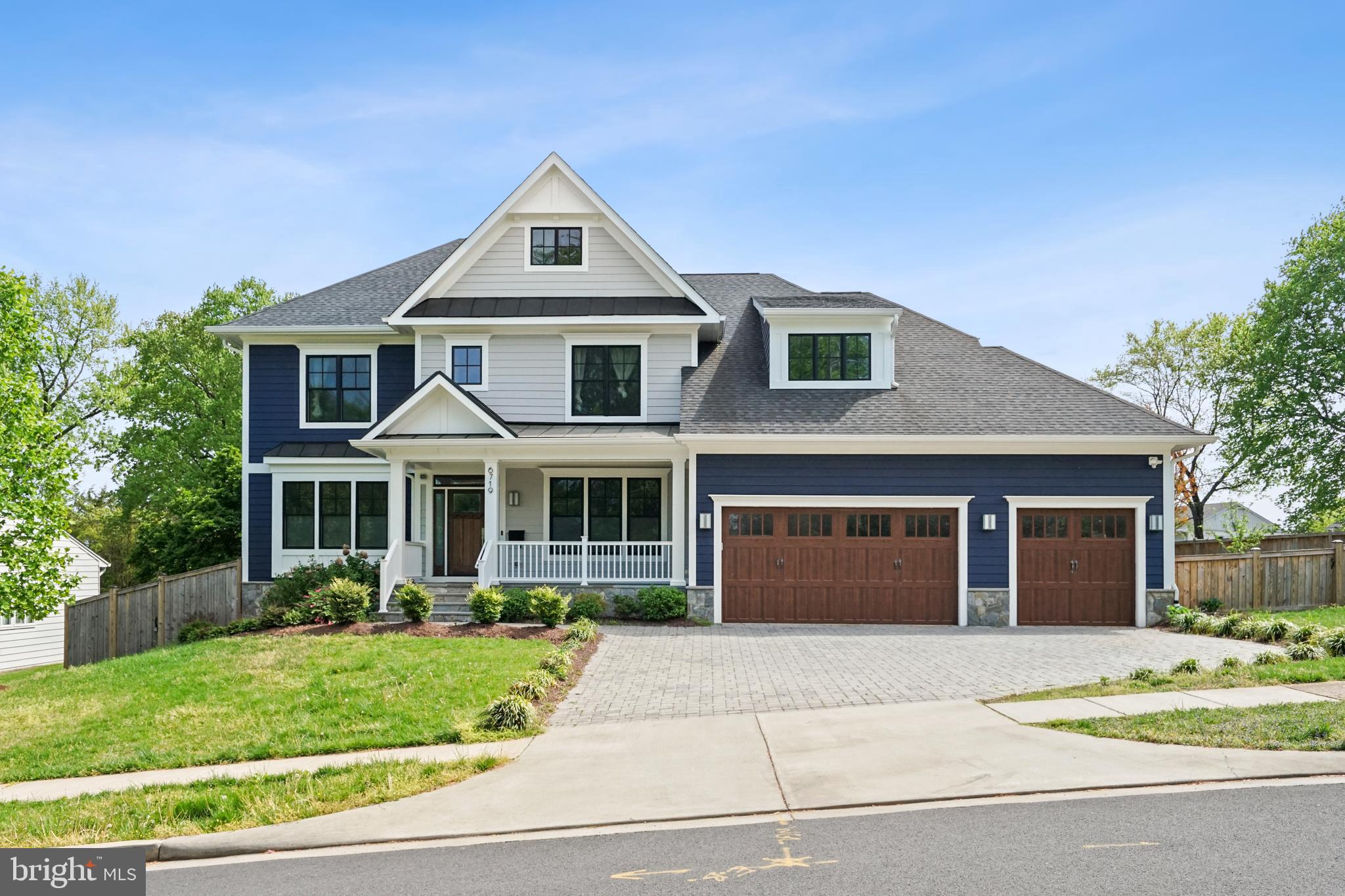 HILLSIDE MANOR - Residential Lease