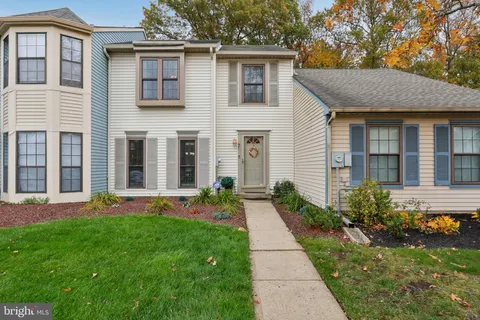 7 Banbury Court, Robbinsville, NJ MLS: NJME2069080