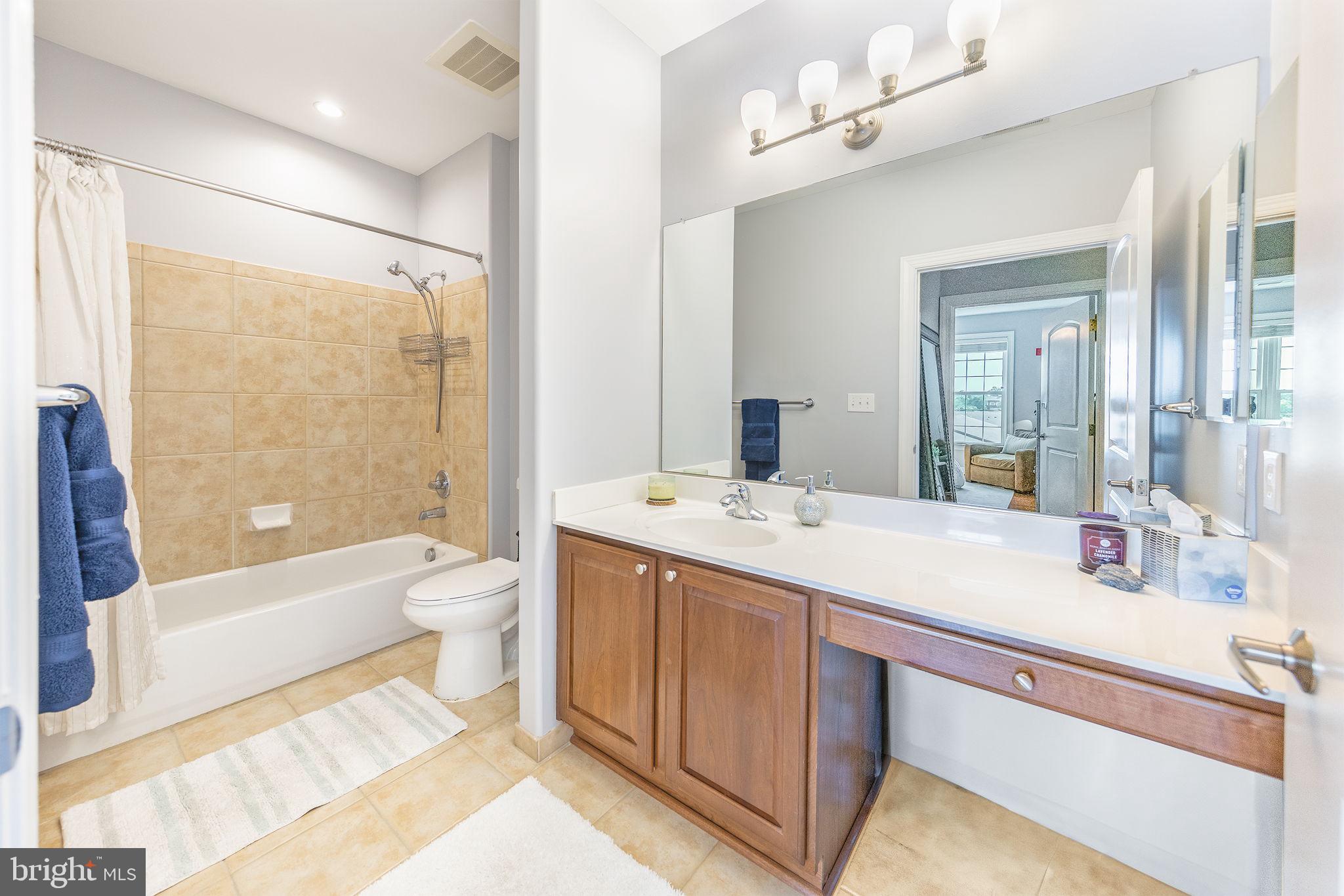 FAIRWOOD - Residential