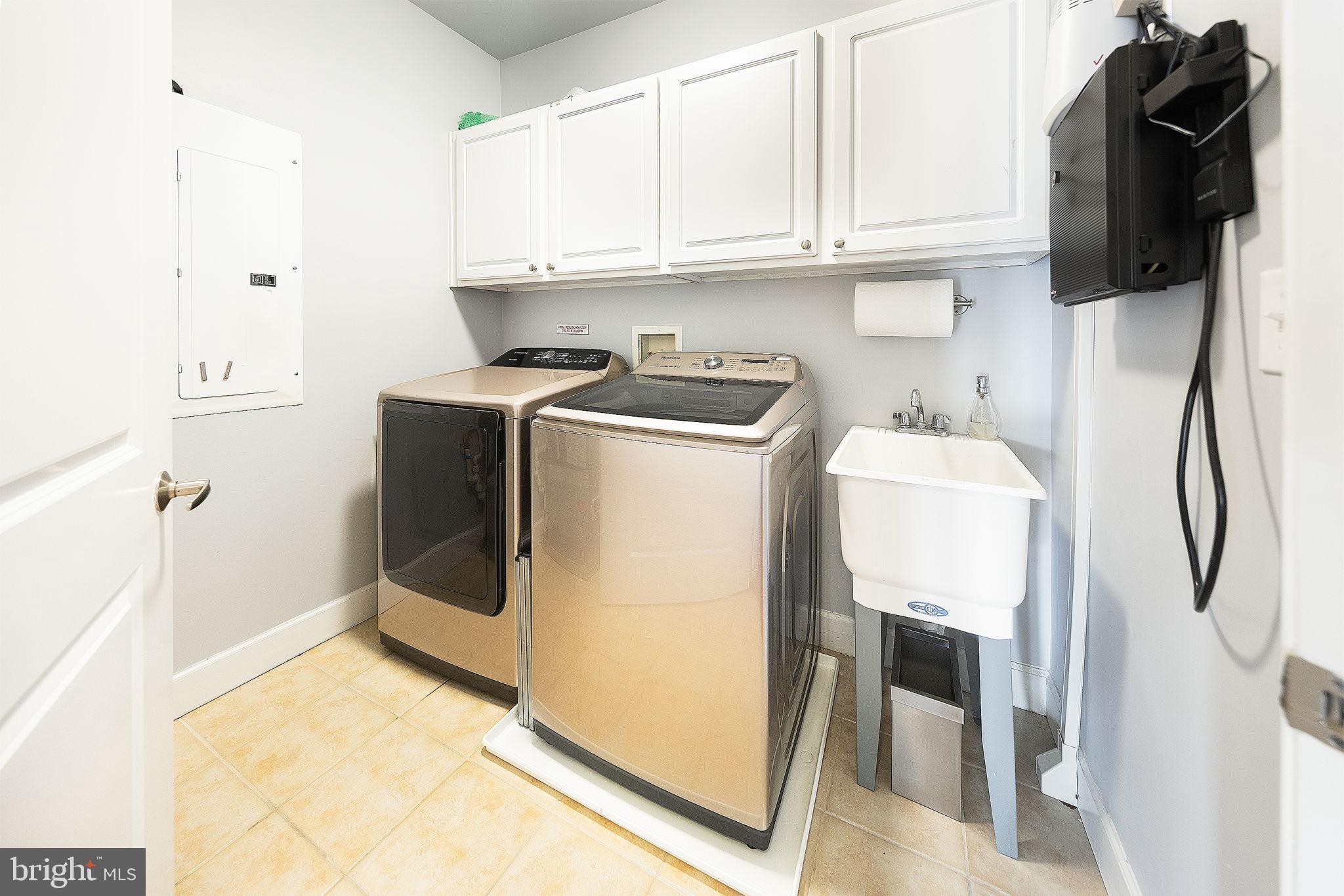 FAIRWOOD - Residential