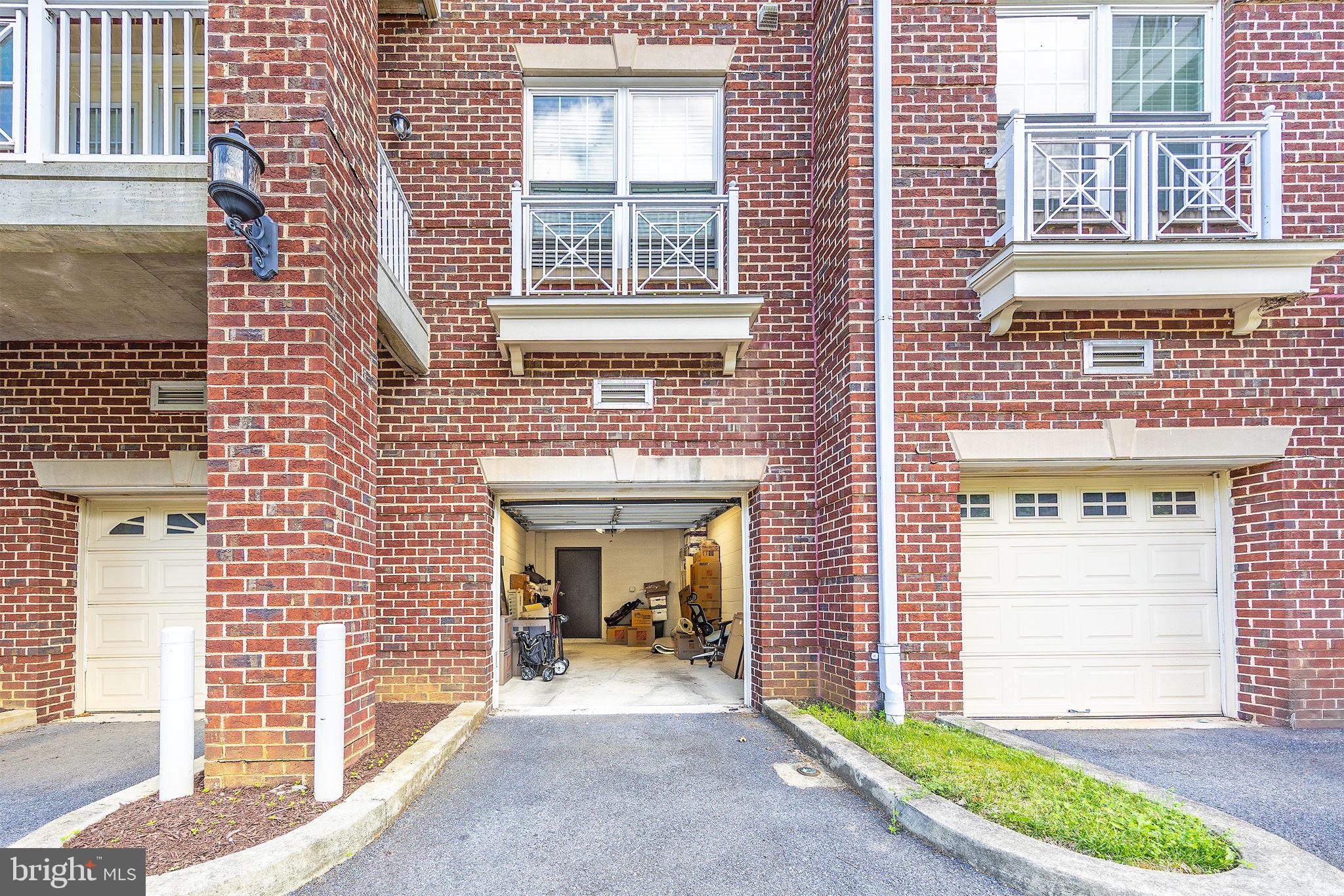 FAIRWOOD - Residential