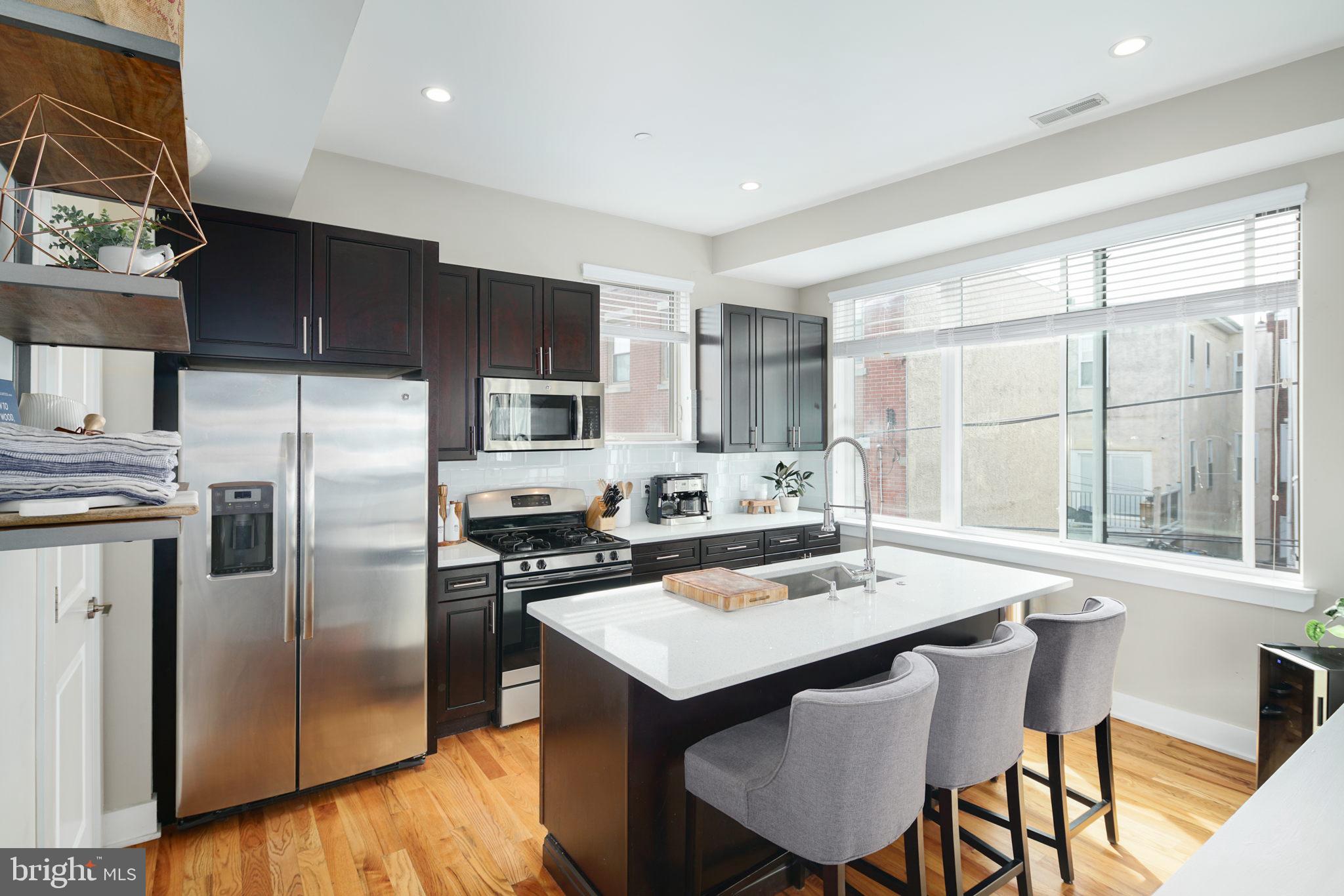 FAIRMOUNT - Residential