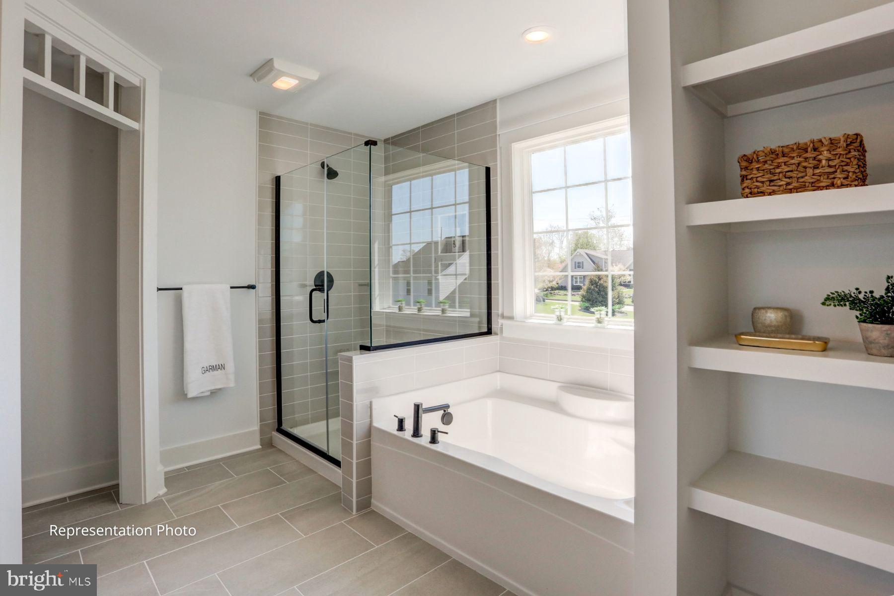 MEADOWBROOK FARMS - Residential