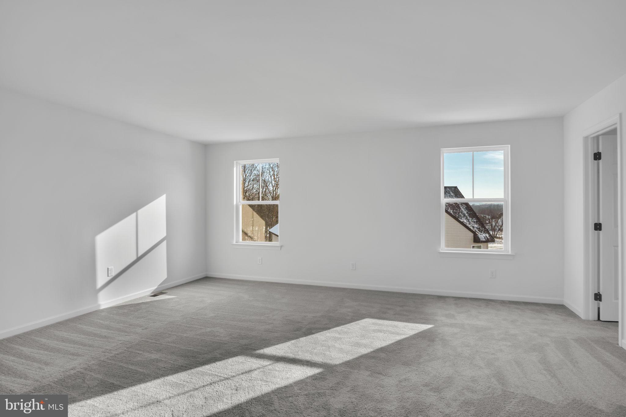 MEADOWBROOK FARMS - Residential