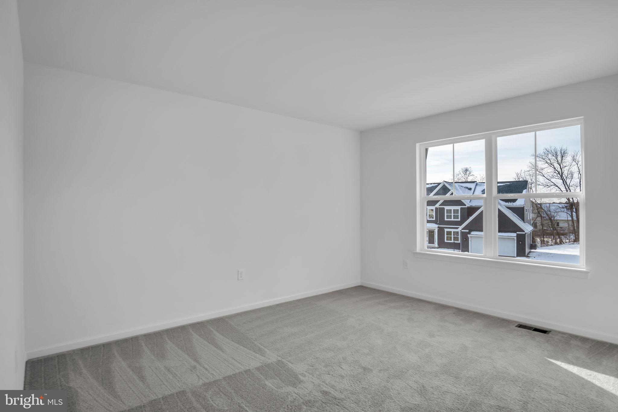 MEADOWBROOK FARMS - Residential