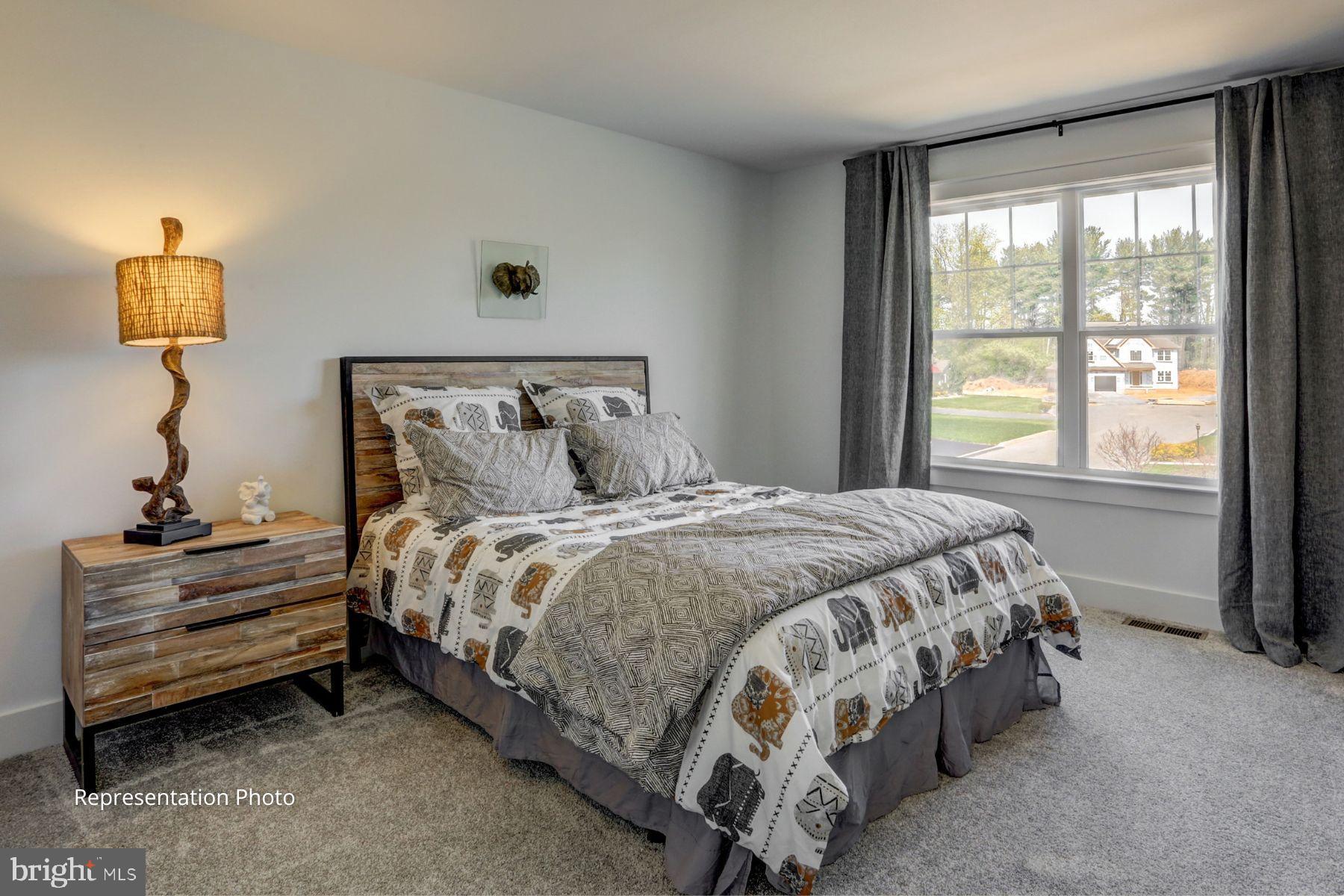 MEADOWBROOK FARMS - Residential