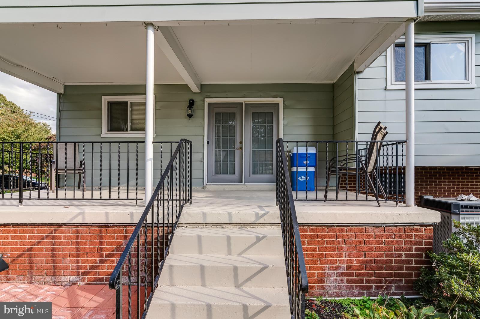 WHITFIELD GARDENS - Residential