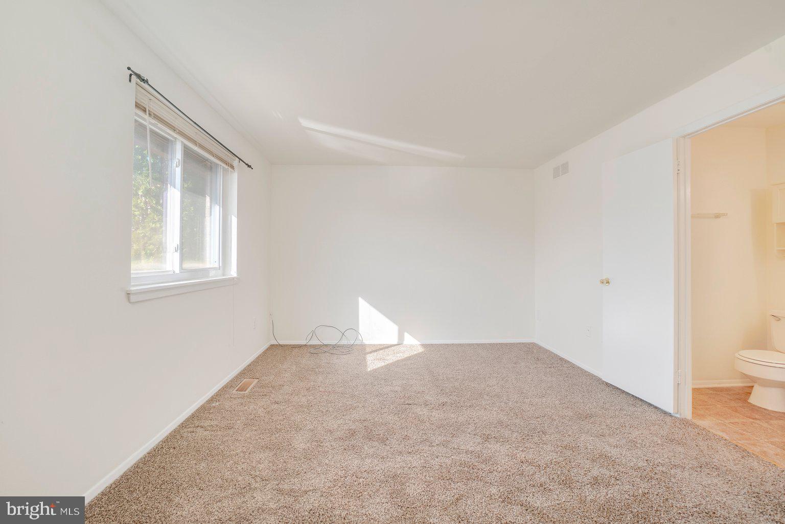 VILLAGE OF OWEN BROWN - Residential