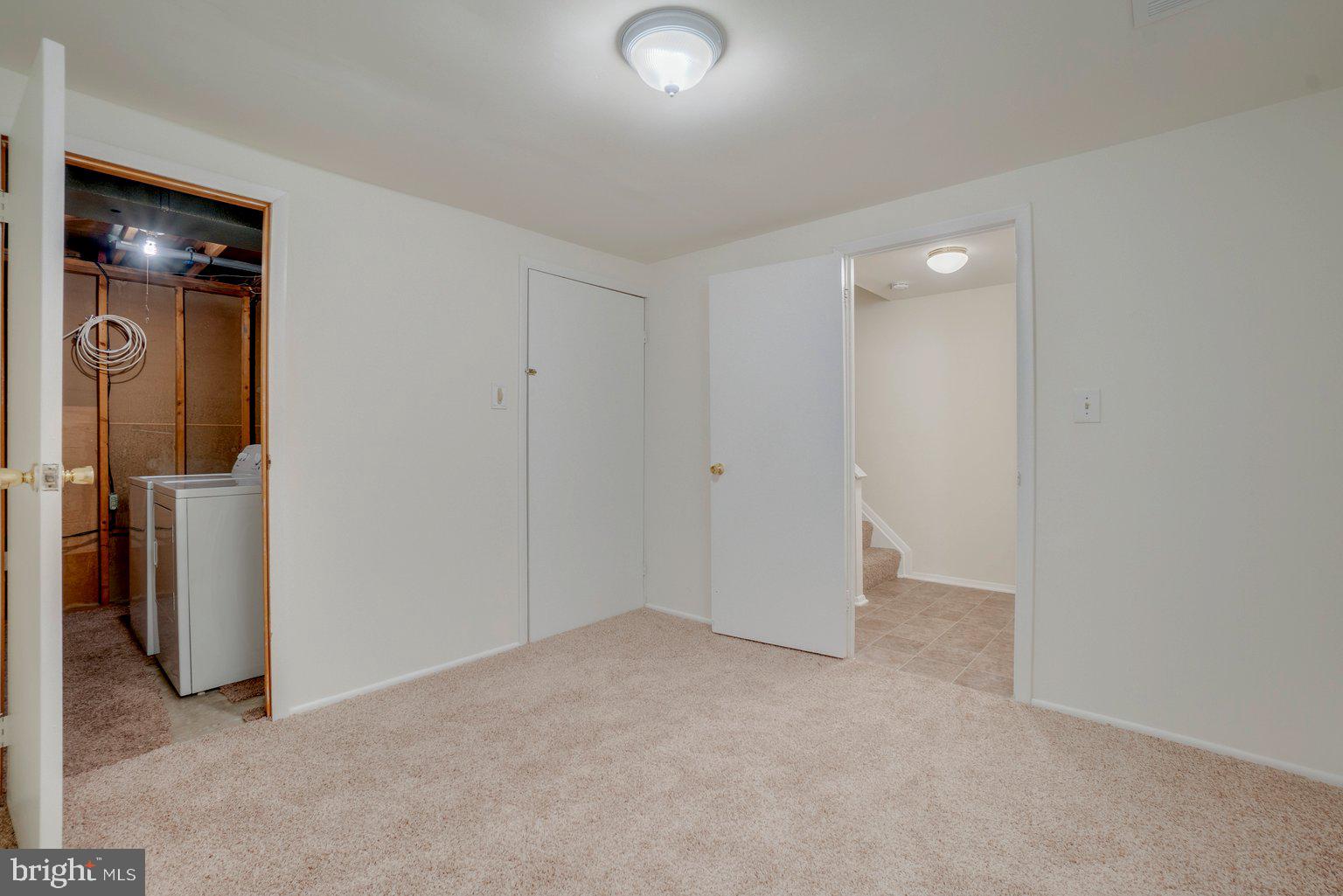 VILLAGE OF OWEN BROWN - Residential