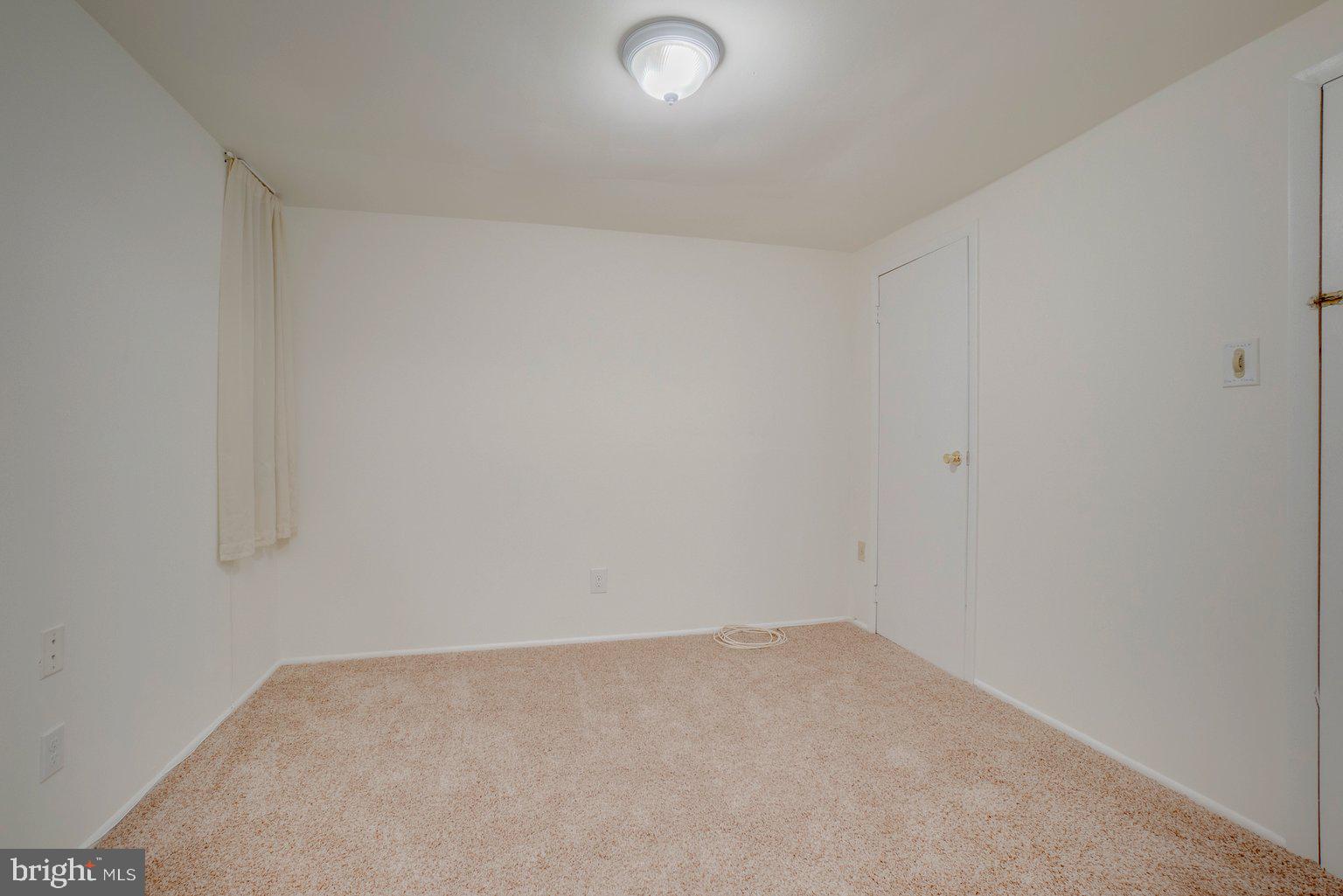 VILLAGE OF OWEN BROWN - Residential