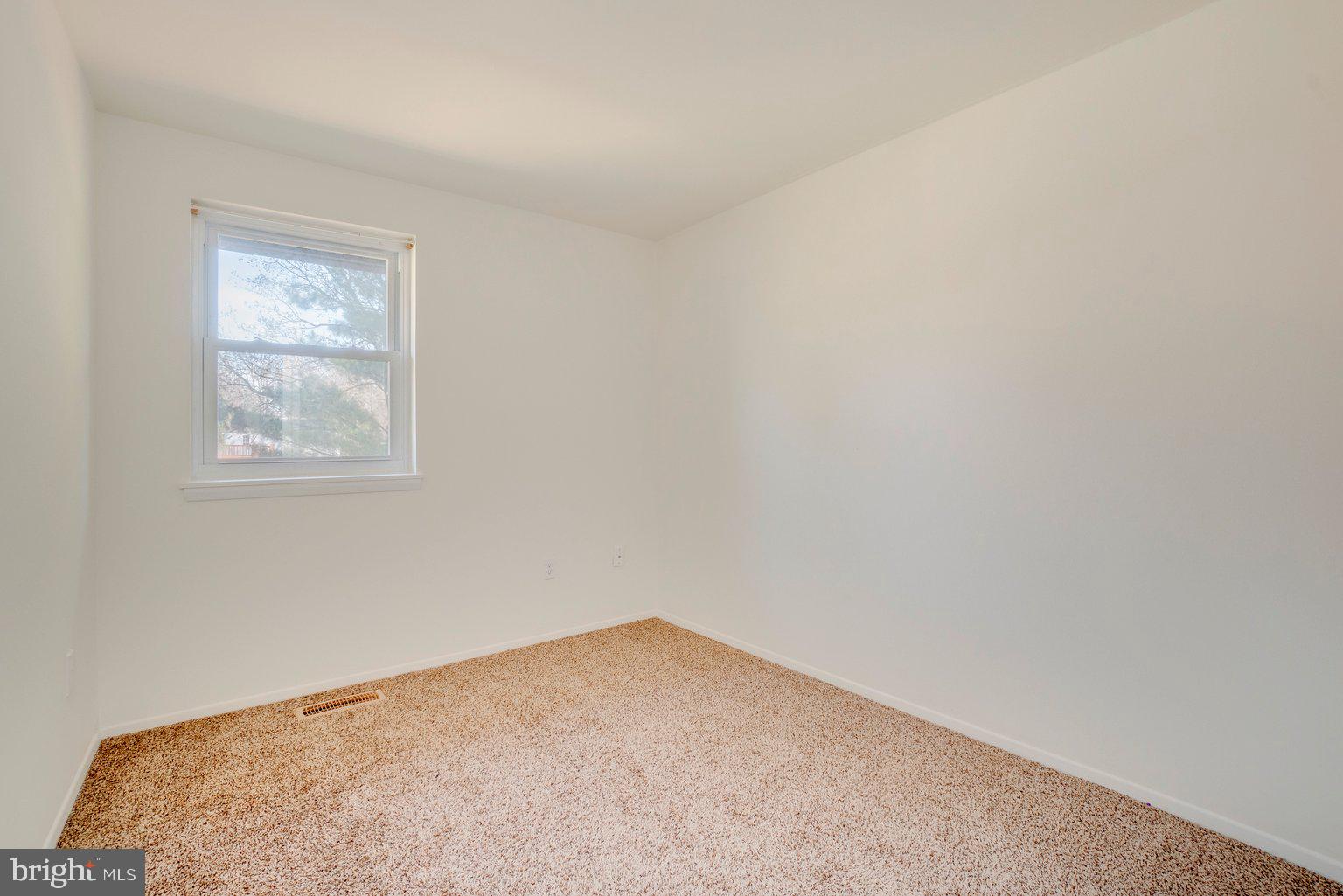 VILLAGE OF OWEN BROWN - Residential