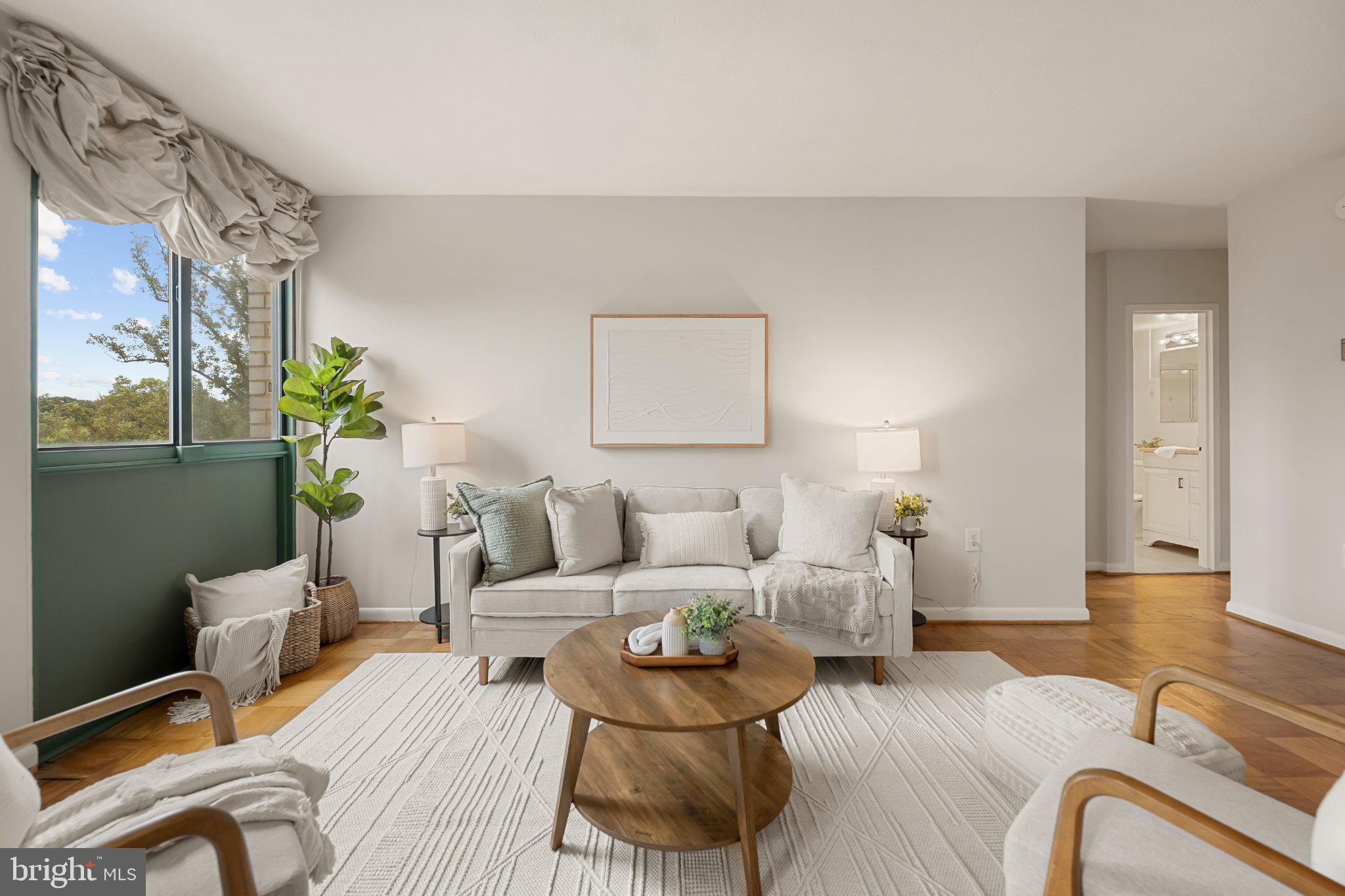 4242 E WEST HIGHWAY 506