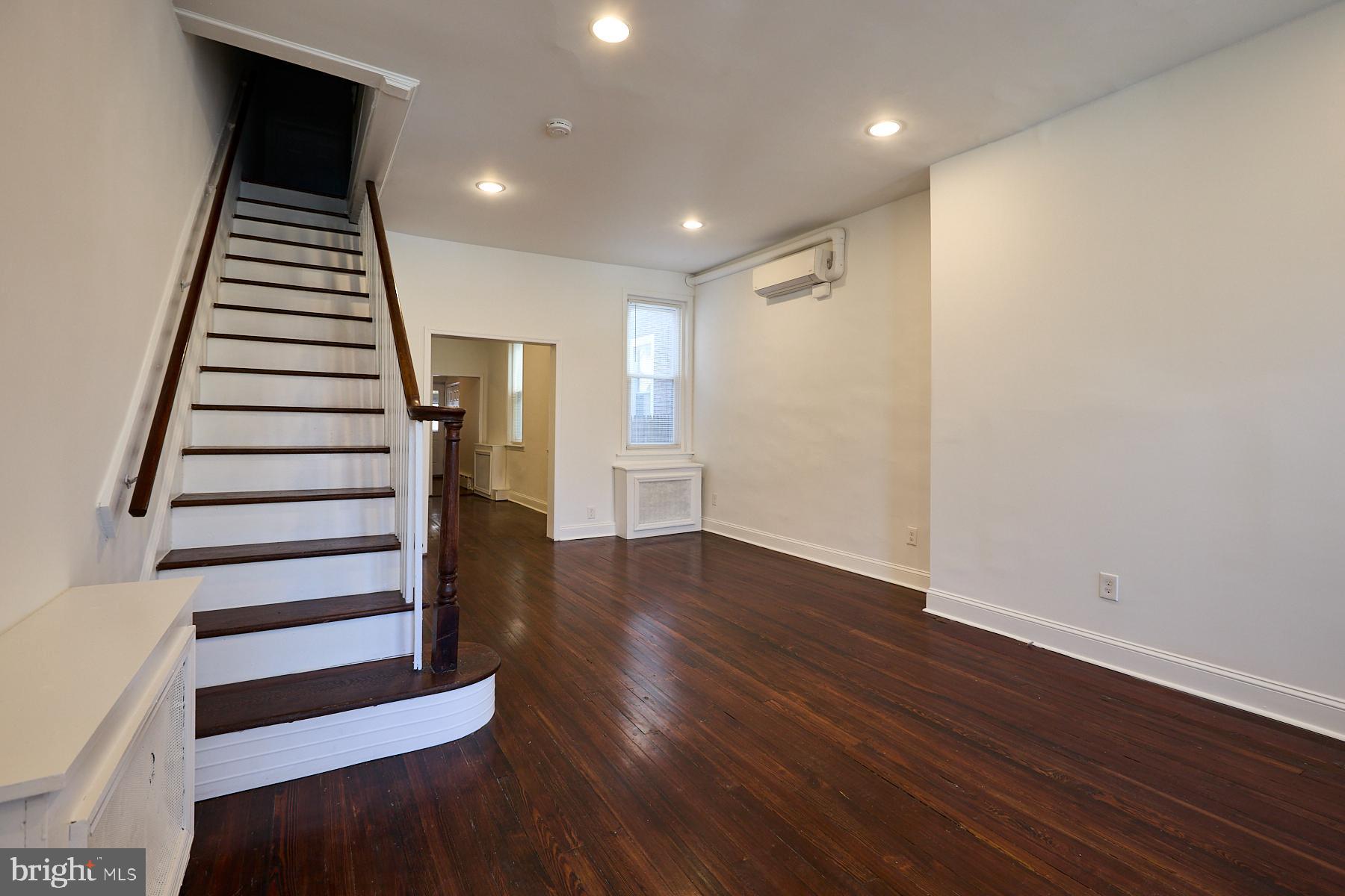 OLDE RICHMOND - Residential